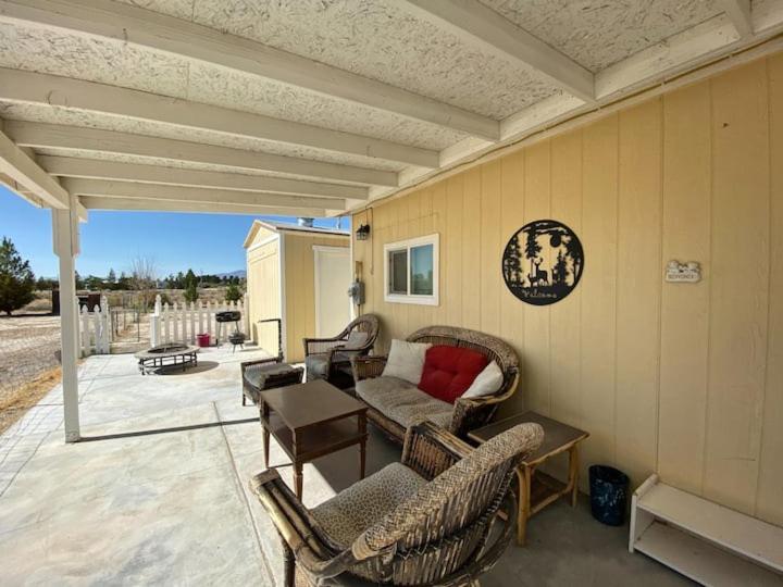 One-Bedroom House photo 2