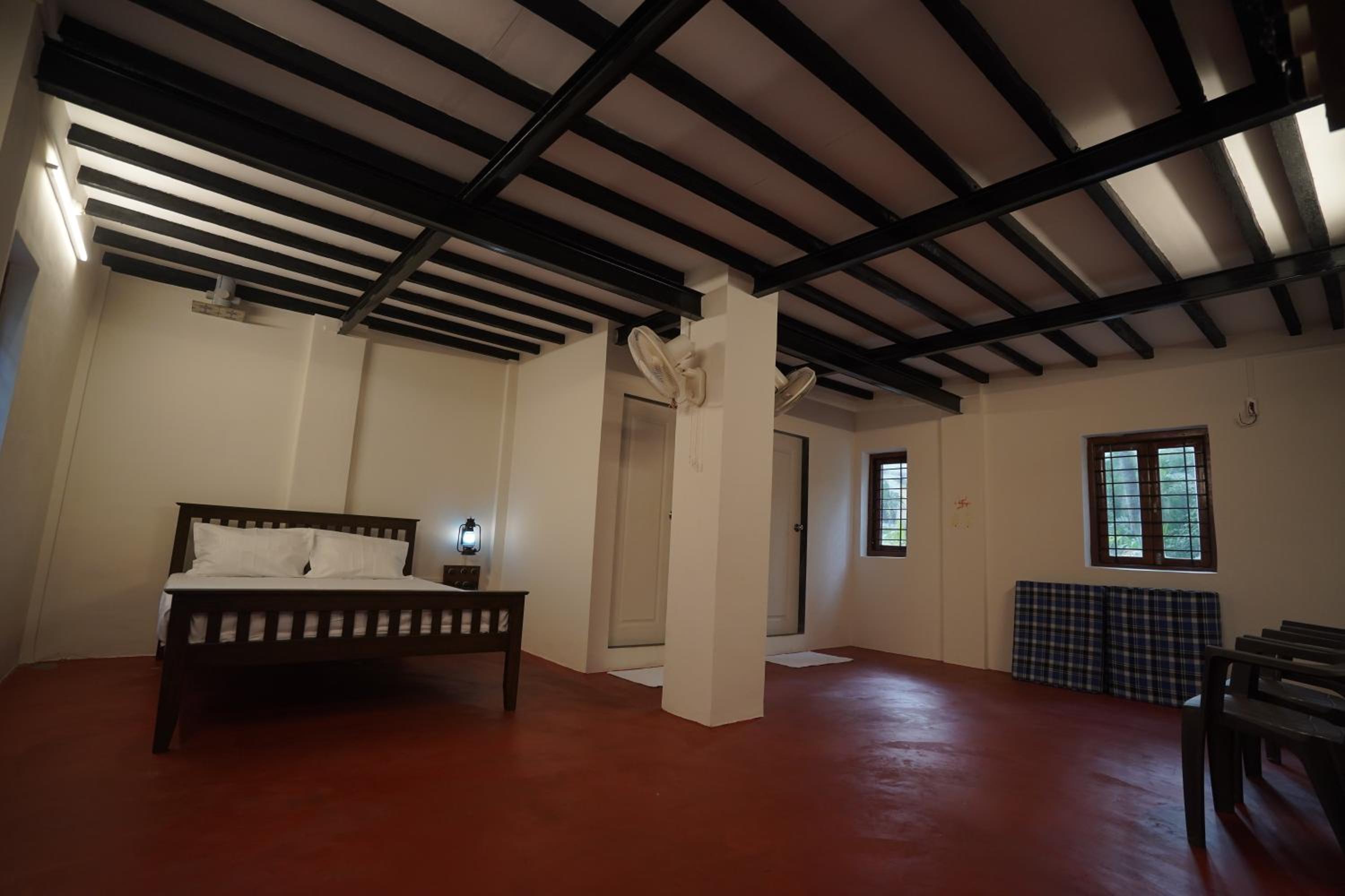 Mixed Dormitory Room