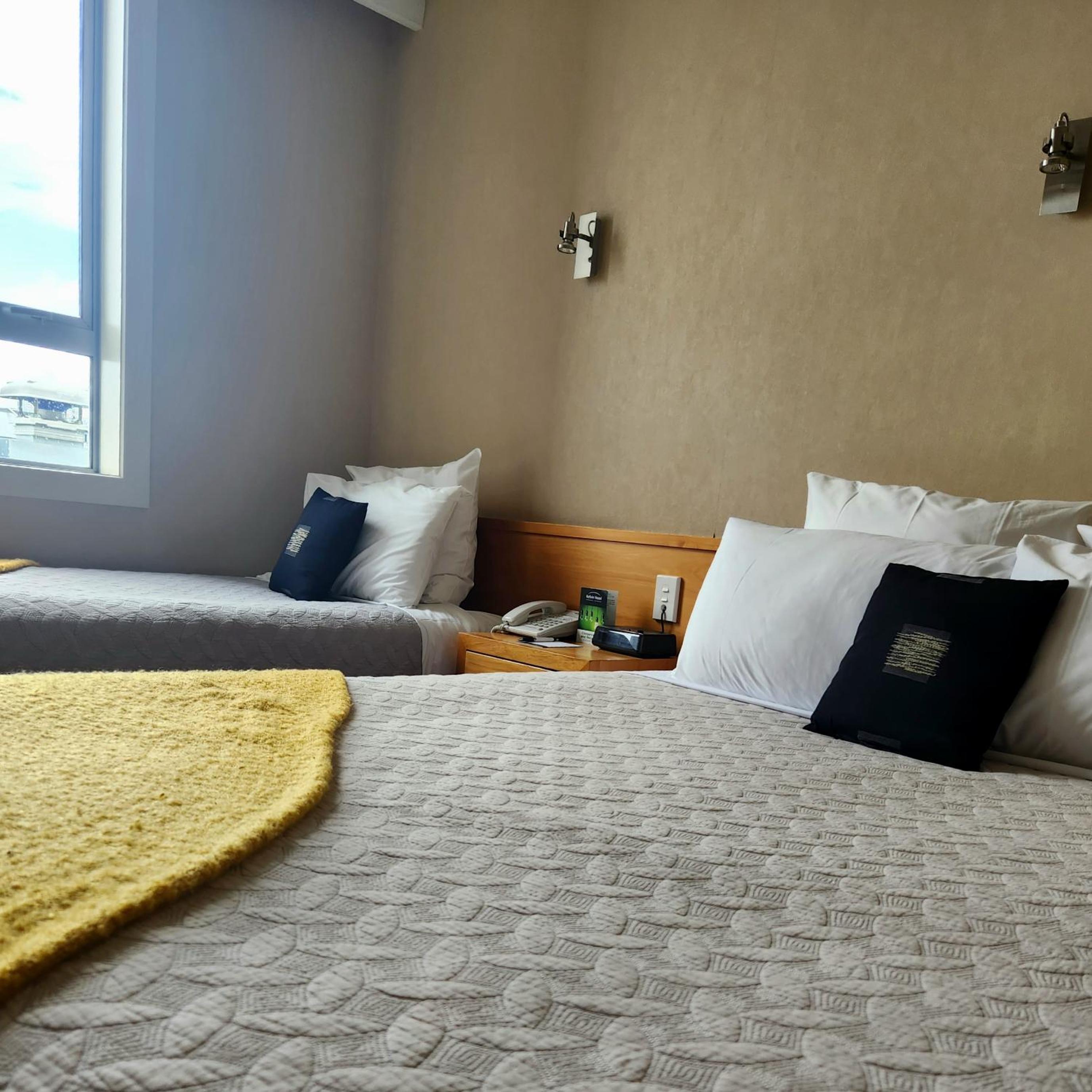 Classic Twin Room photo 2