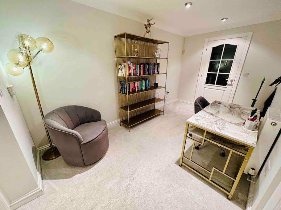 Two-Bedroom House photo 1