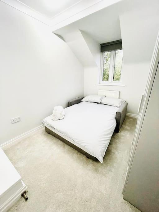 Two-Bedroom House photo 2