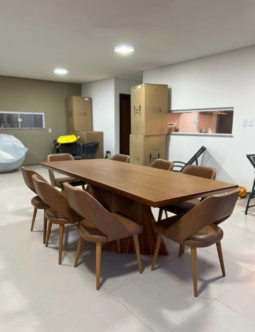Six-Bedroom House photo 2