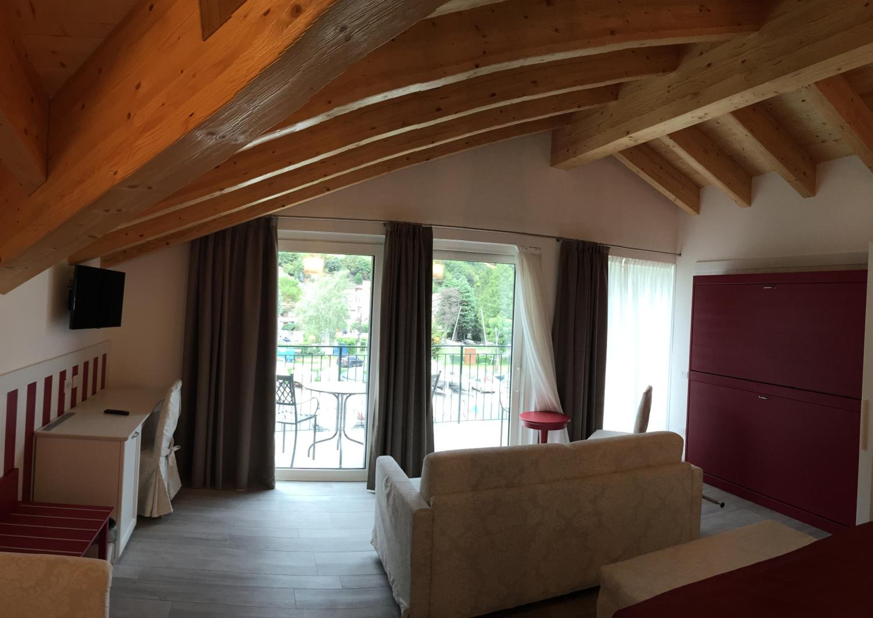 Junior Suite with Balcony
