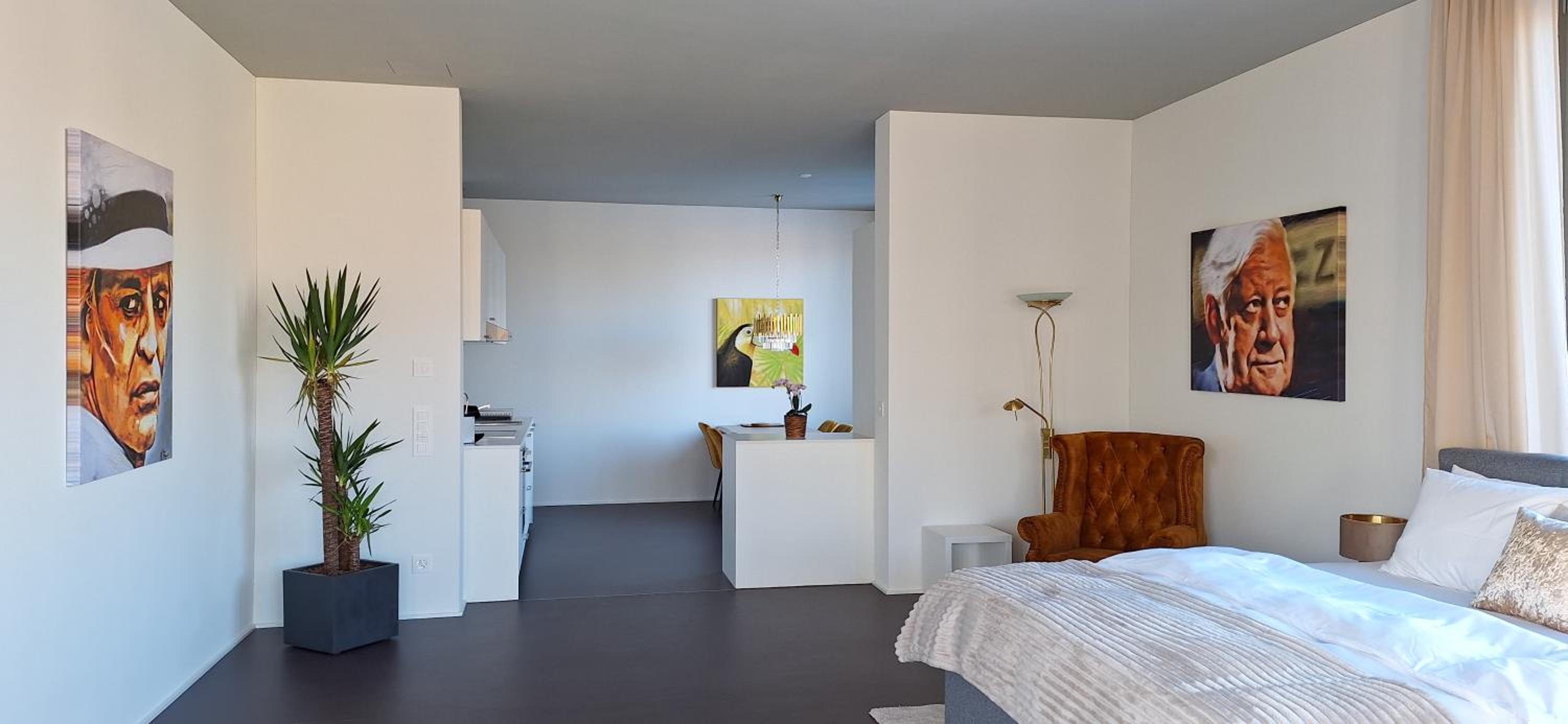 One-Bedroom Apartment photo 3