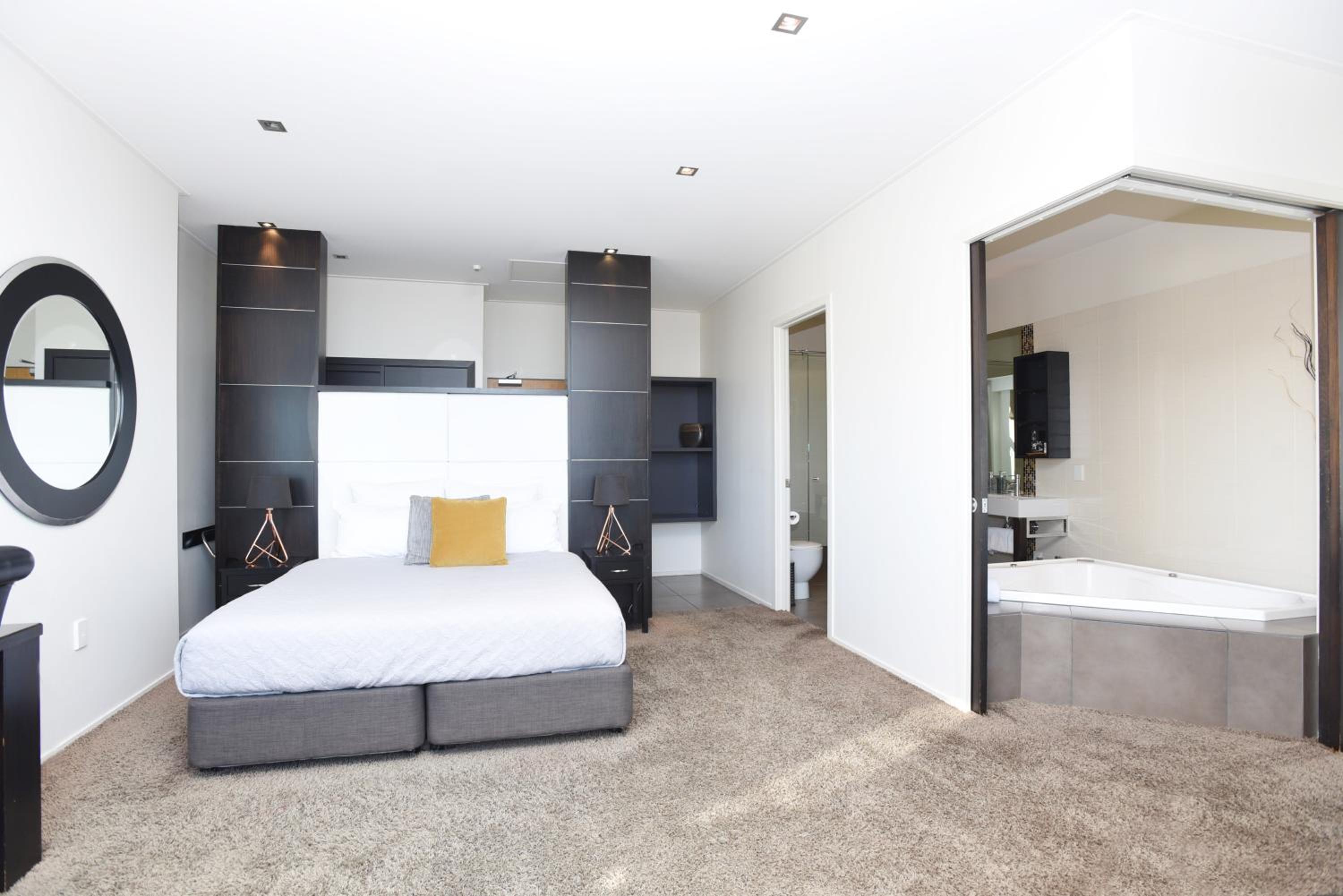 King Suite photo 1