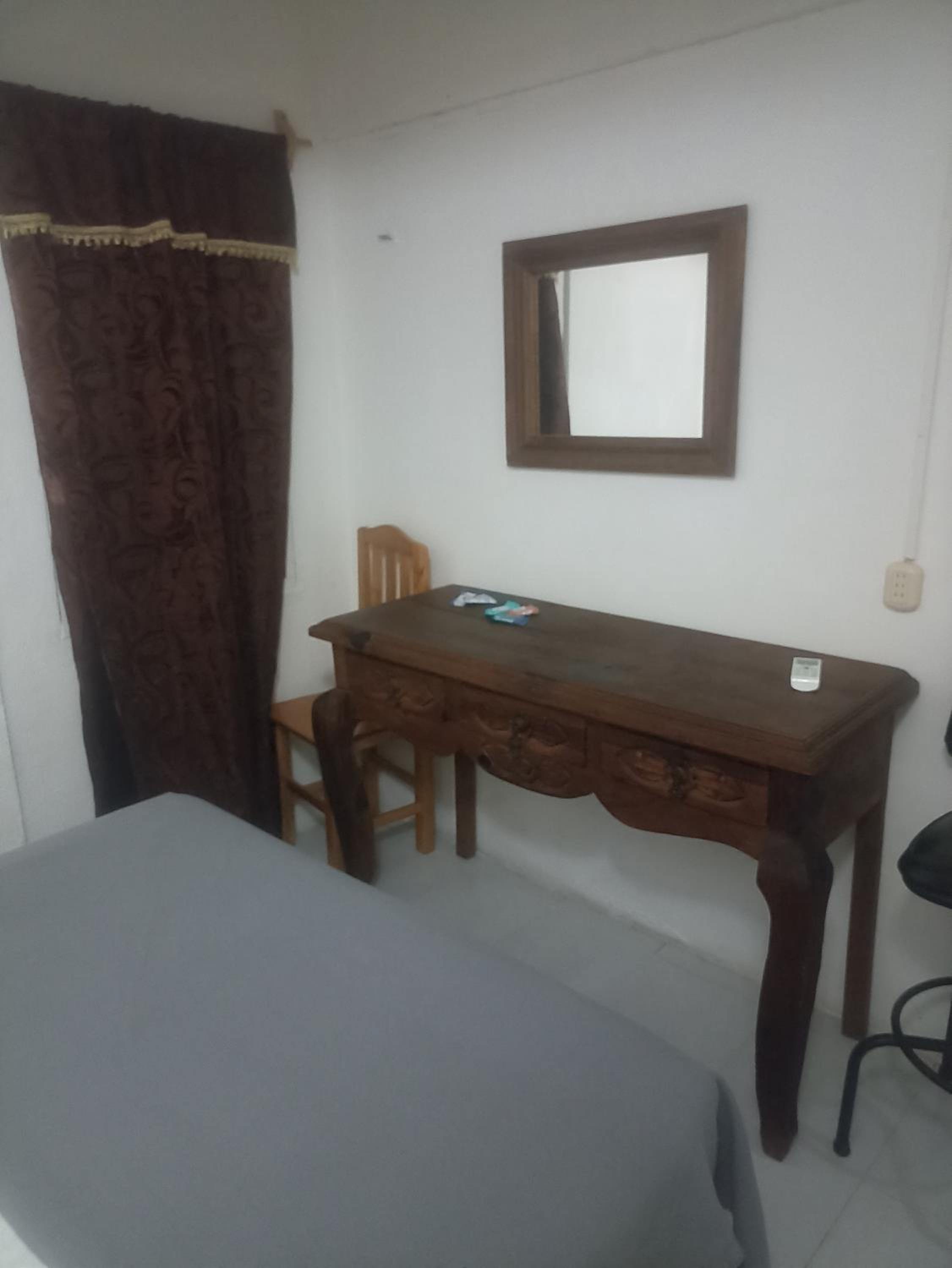 One-Bedroom Apartment - Photo 6