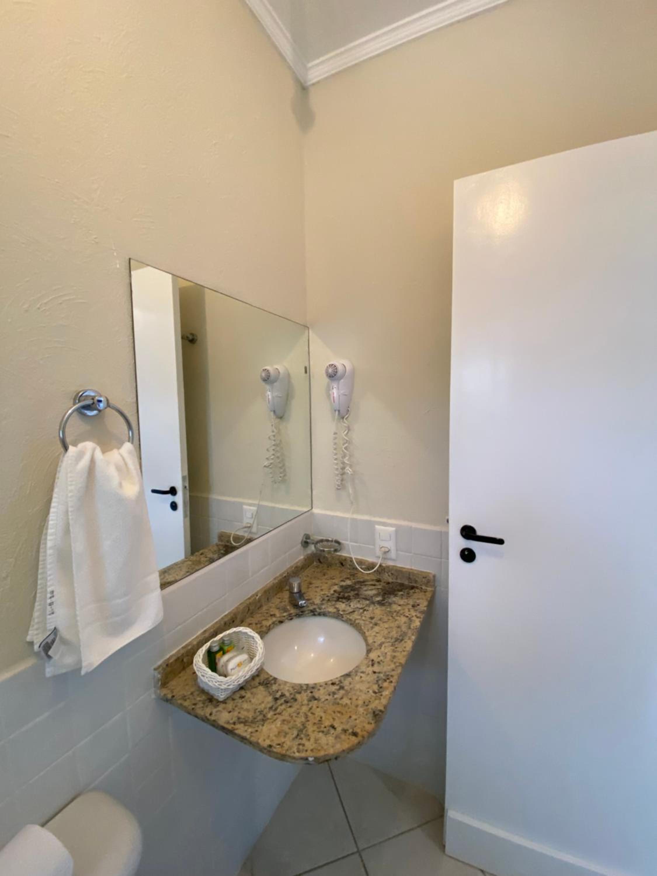 Standard Apartment - Photo 7