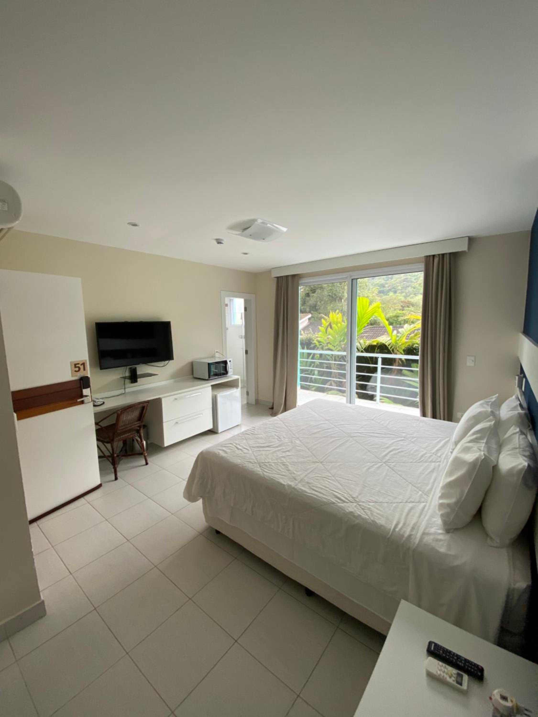 Suite with Hot Tub - Children not allowed - Photo 4