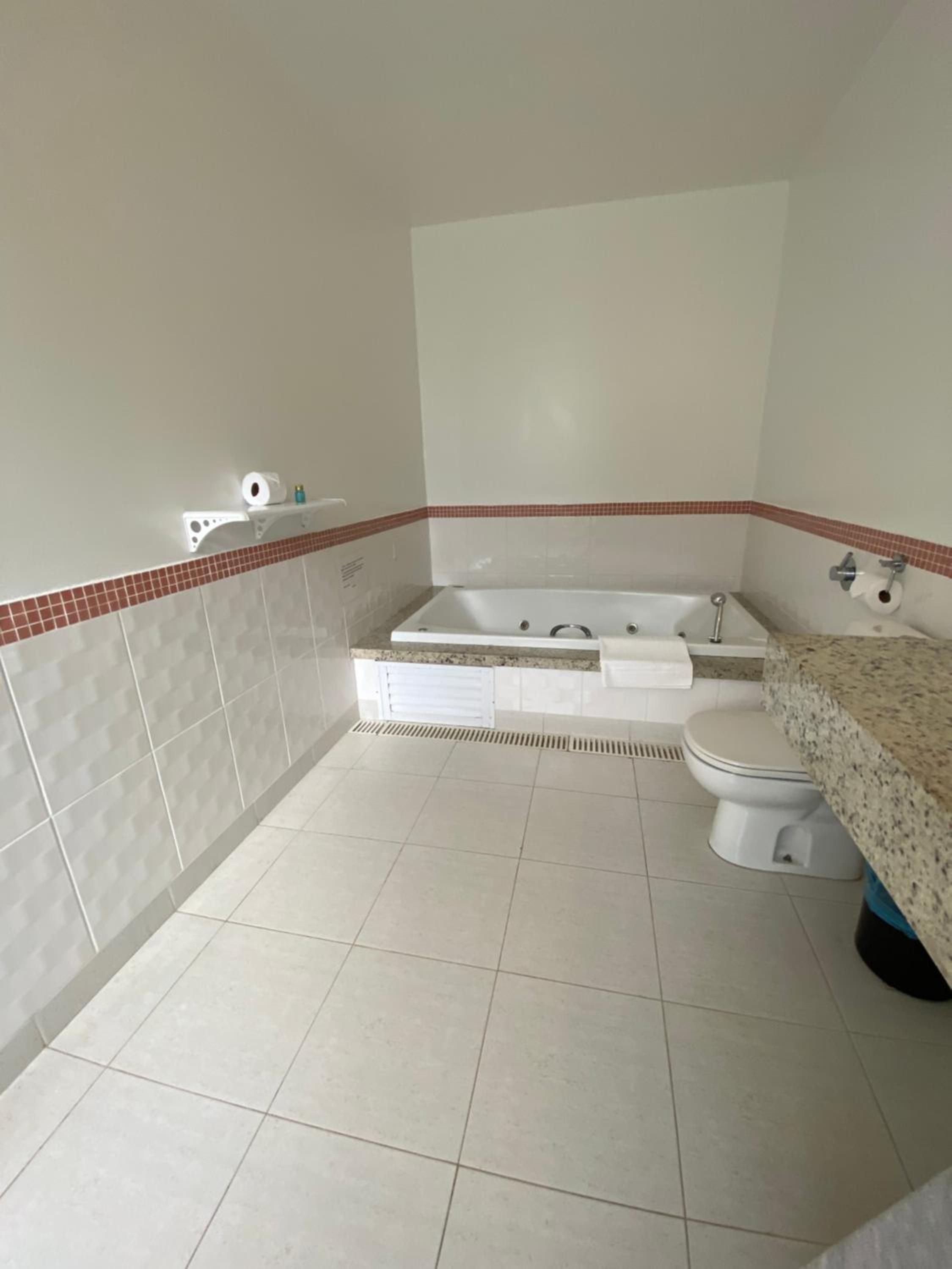 Suite with Hot Tub - Children not allowed - Photo 6