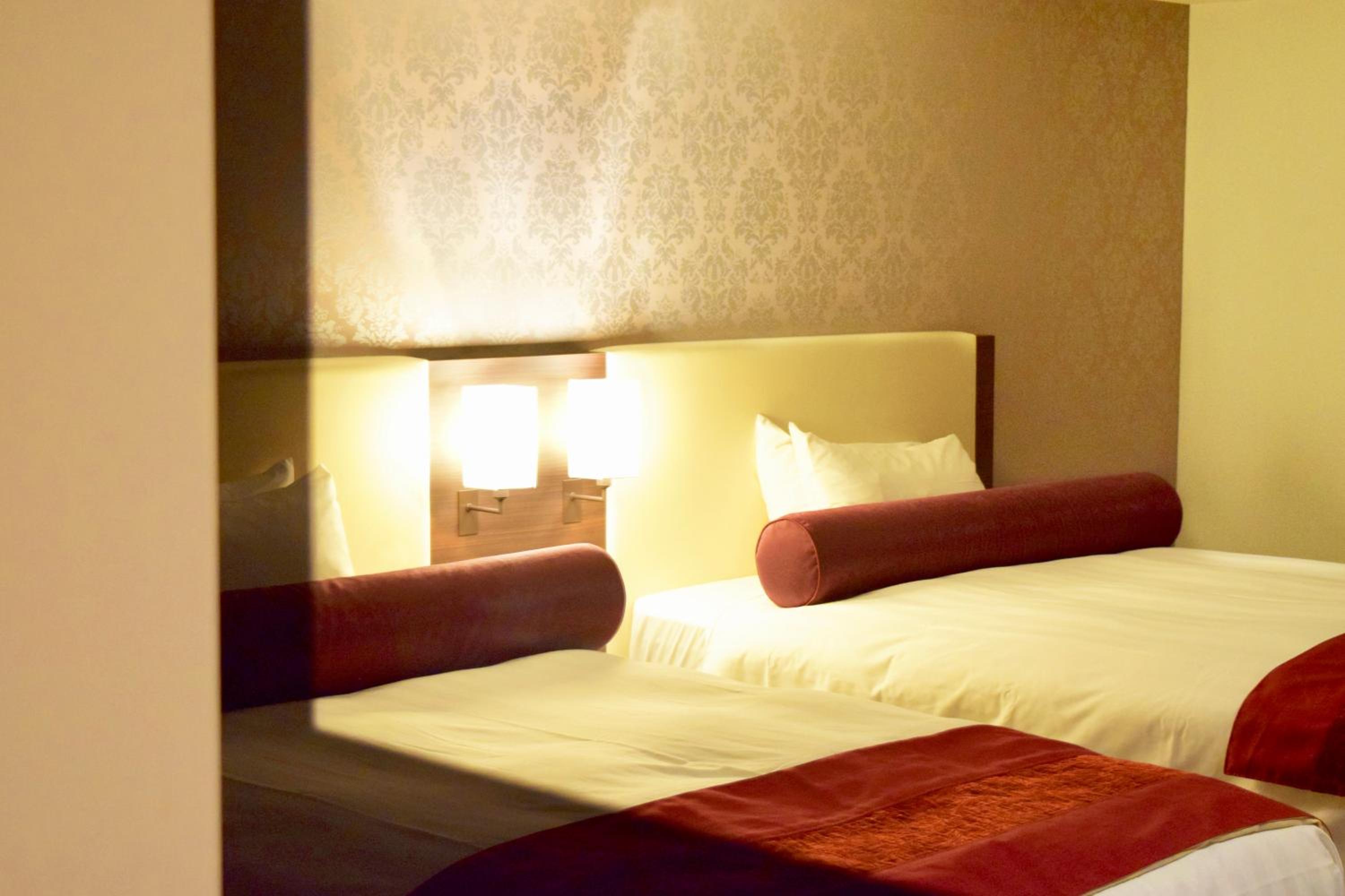 Deluxe Quadruple Room - Non-Smoking - Photo 4
