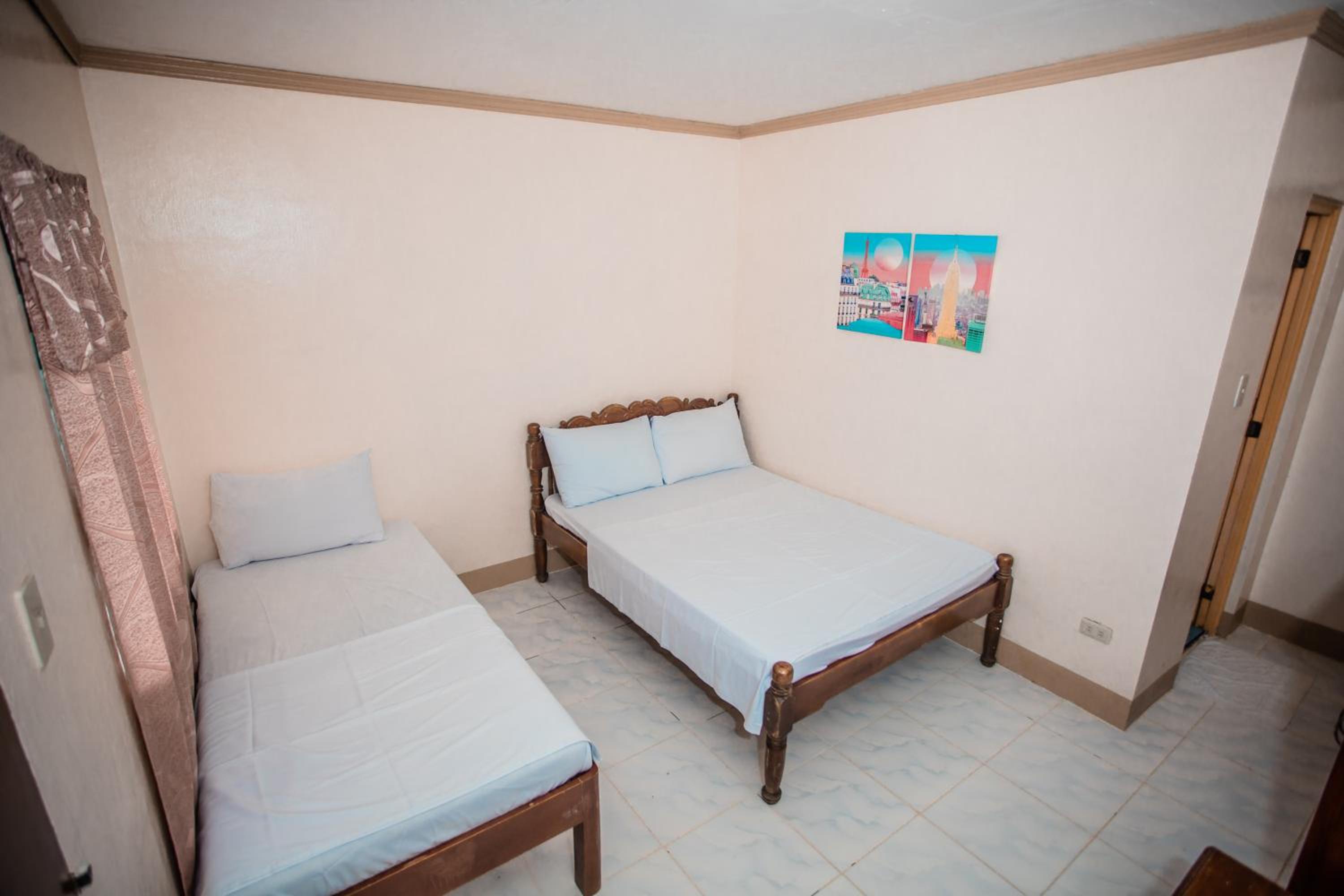 Double Room with Balcony (3 Adults)