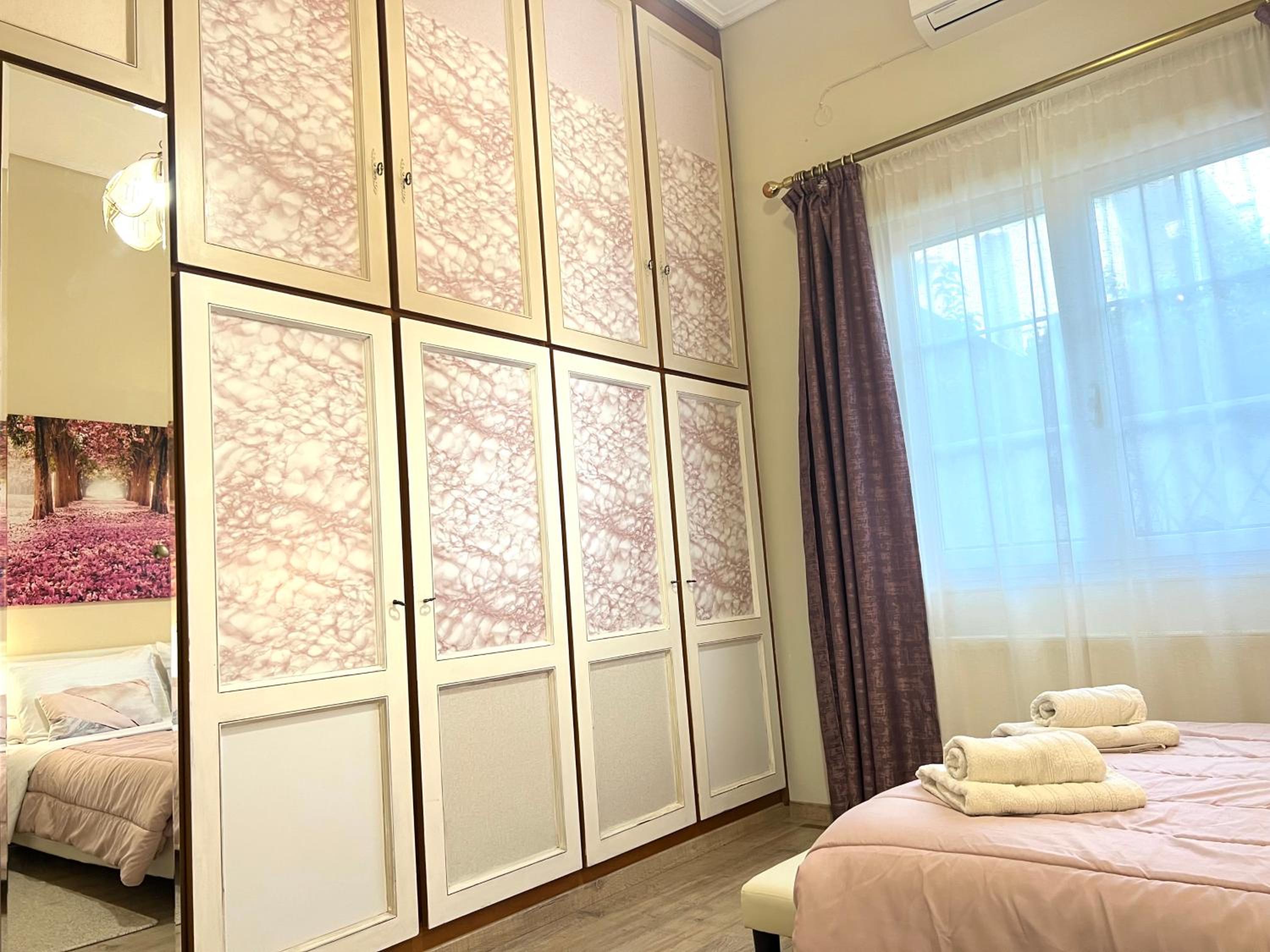 Three-Bedroom Apartment - Photo 44