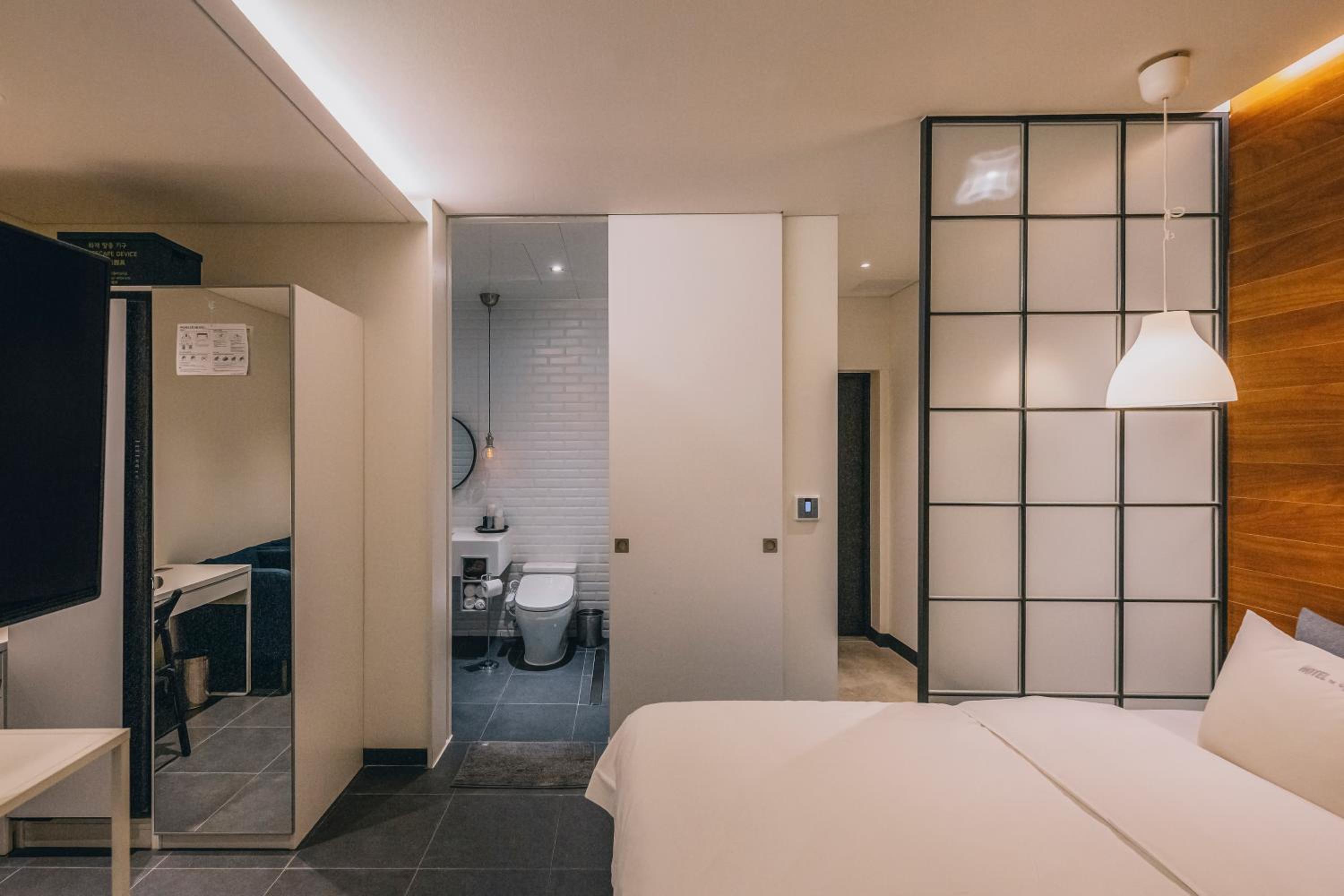 Deluxe Twin Room photo 2