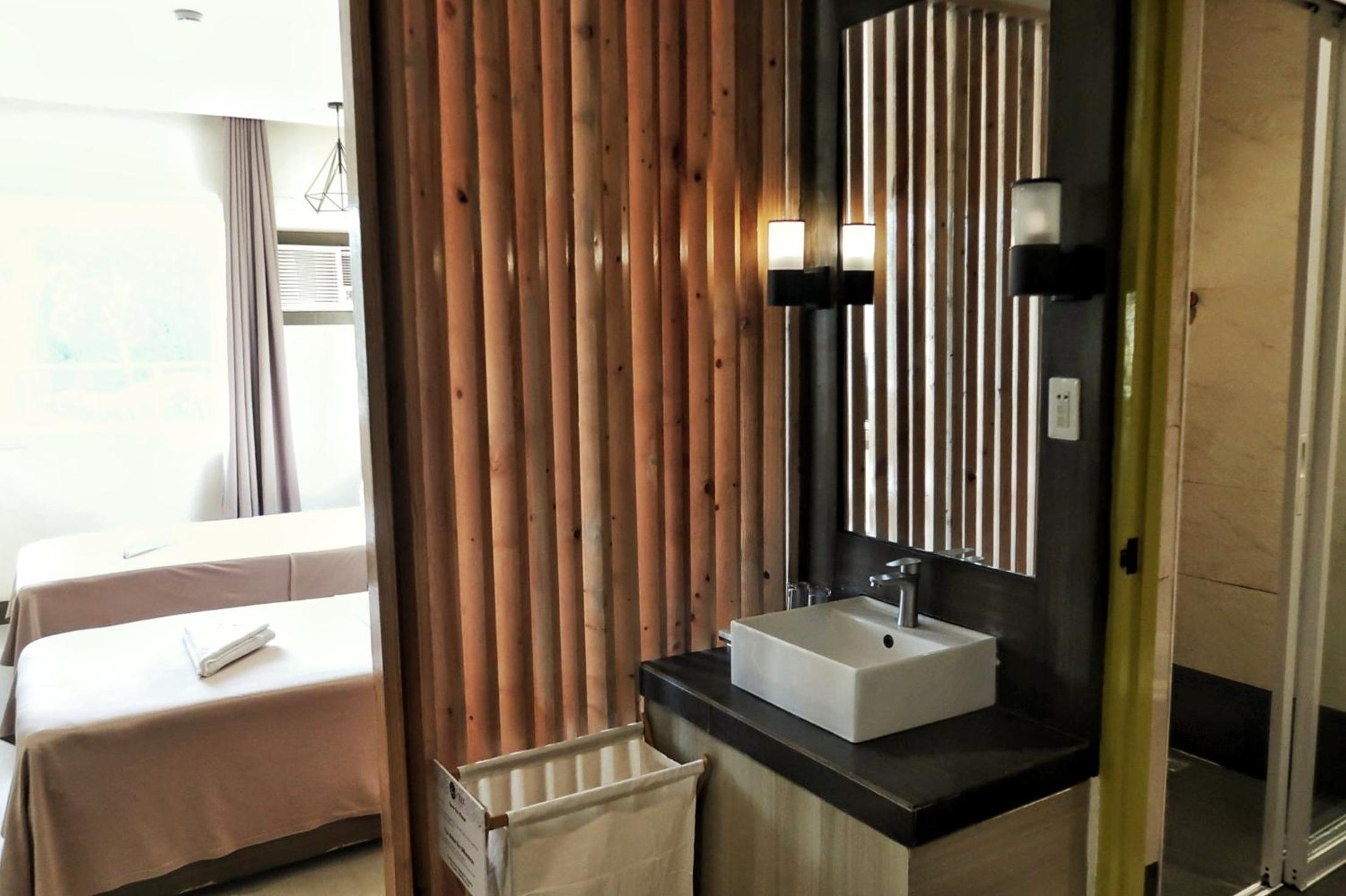 Standard Twin Room photo 2