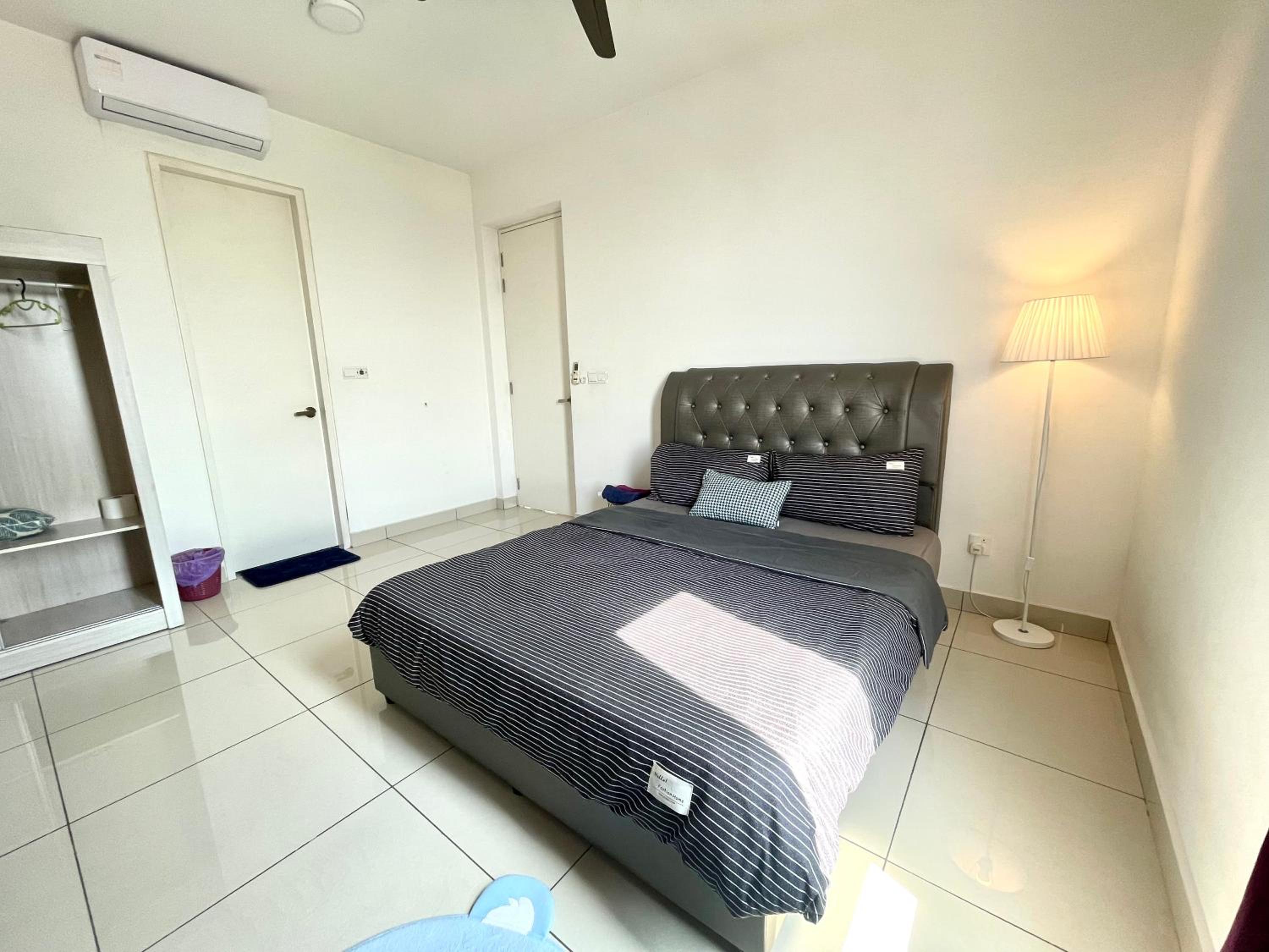 Two-Bedroom Apartment photo 2
