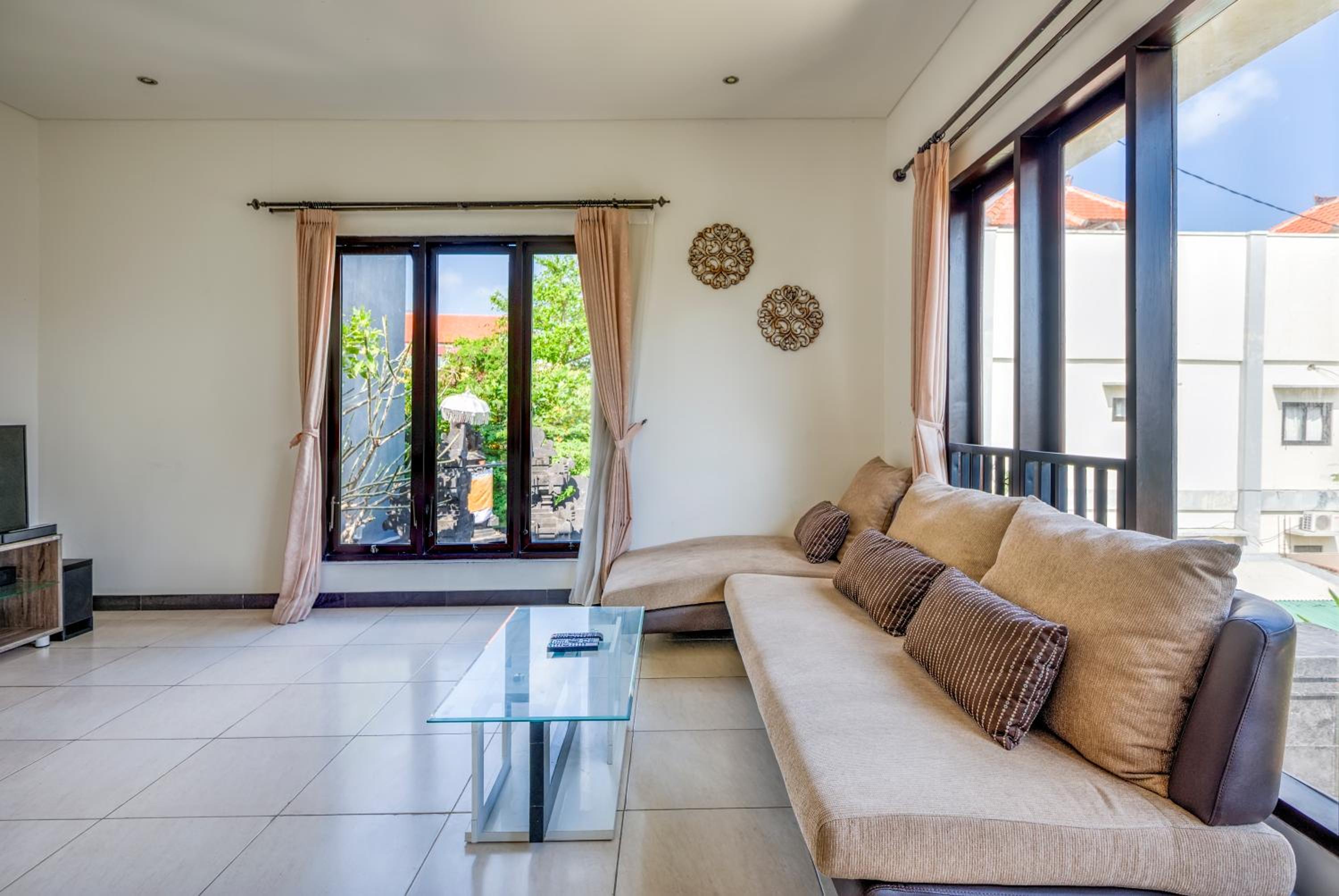 Two Bedroom Villa with Private Pool photo 3