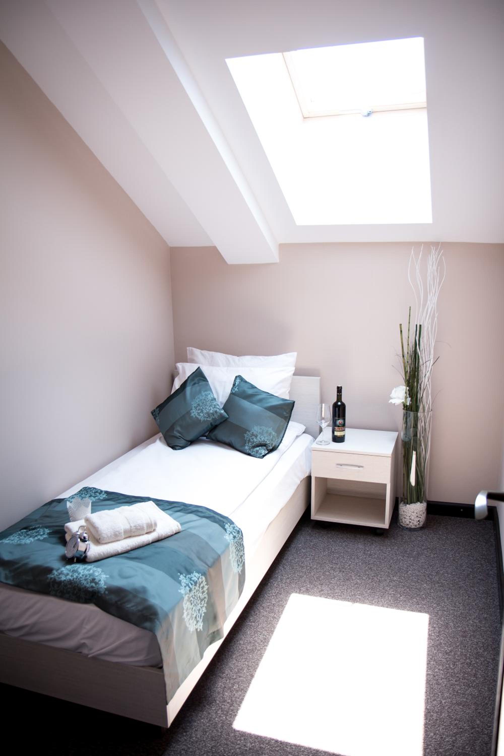 Superior Double or Twin Room - Photo 5
