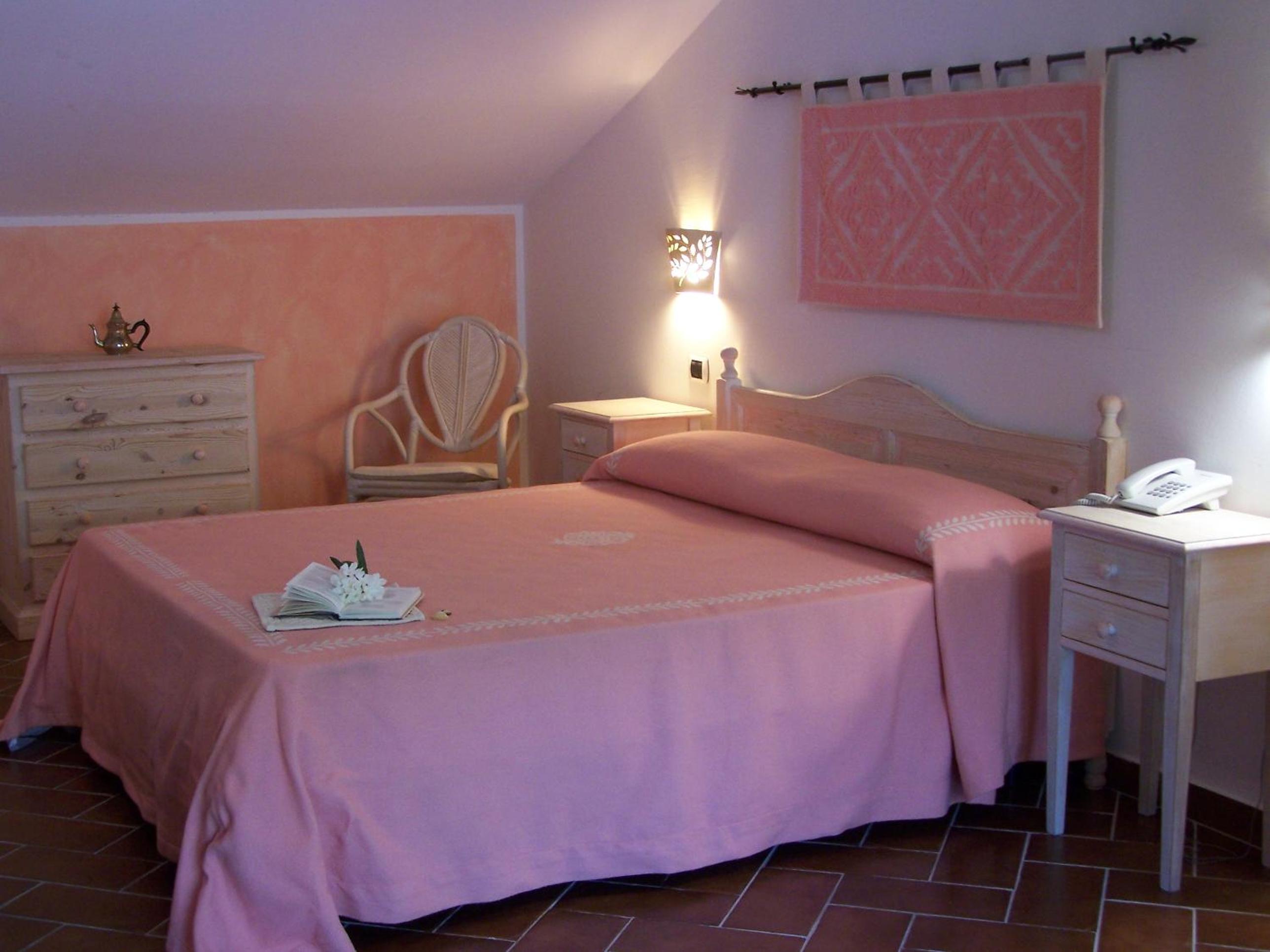 Standard Double Room - Photo 1