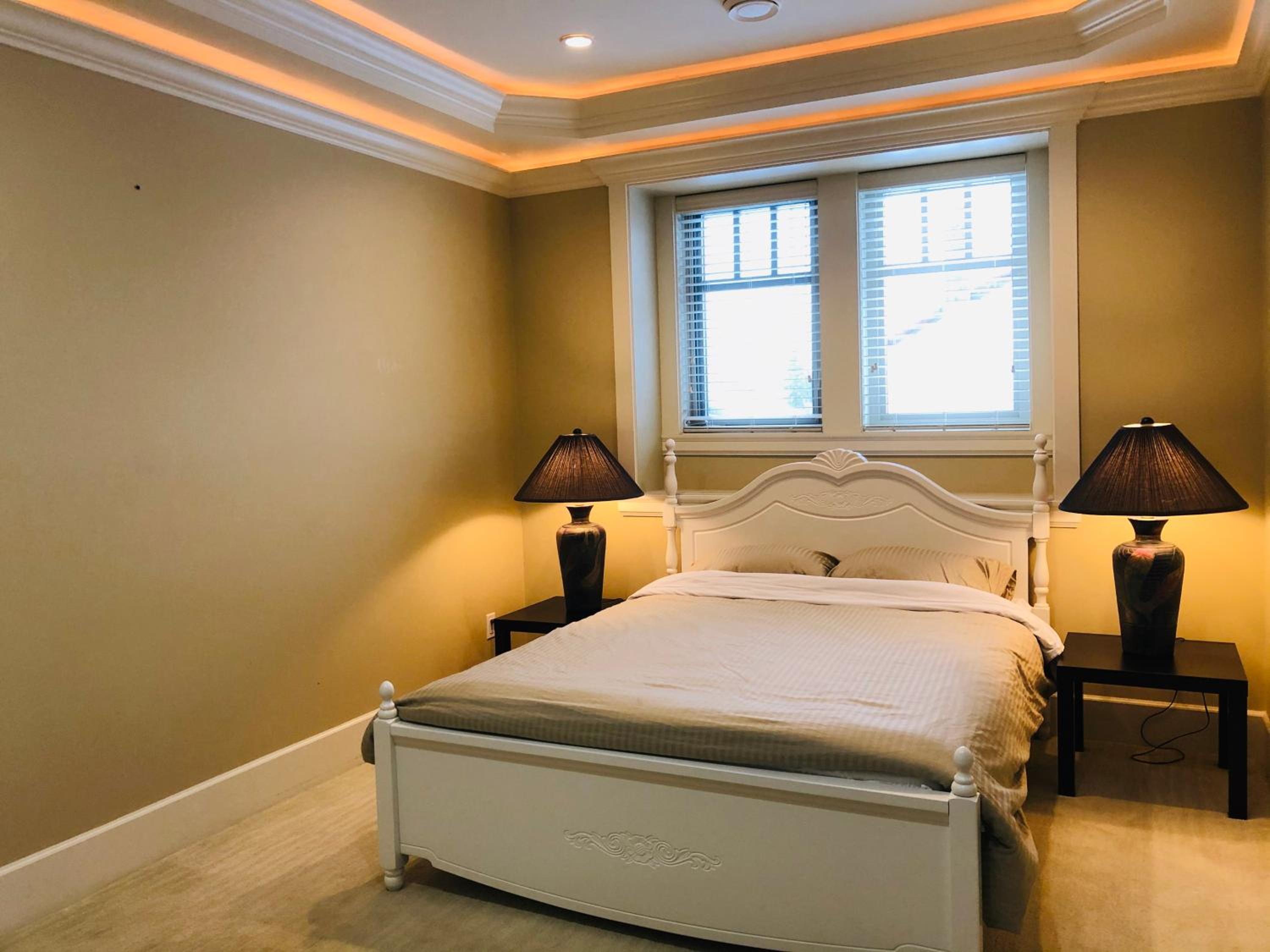 Double Room With Shared Bathroom photo 1