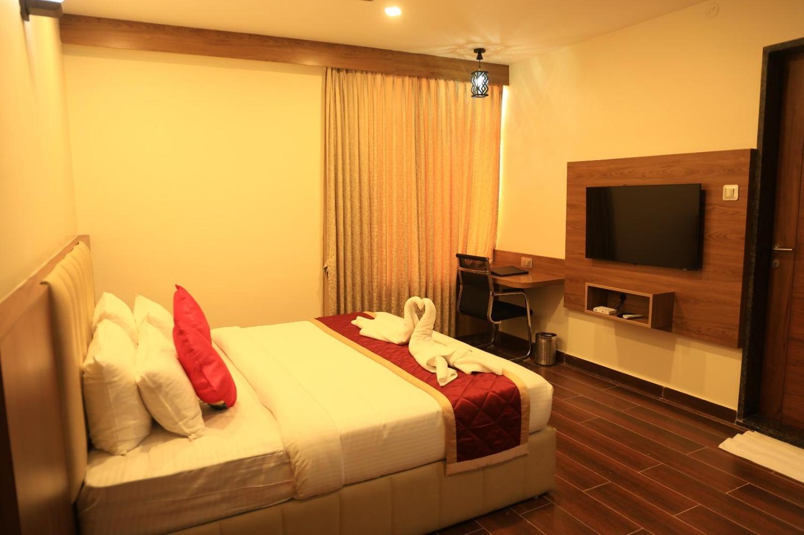 Deluxe Double Room - Photo 4