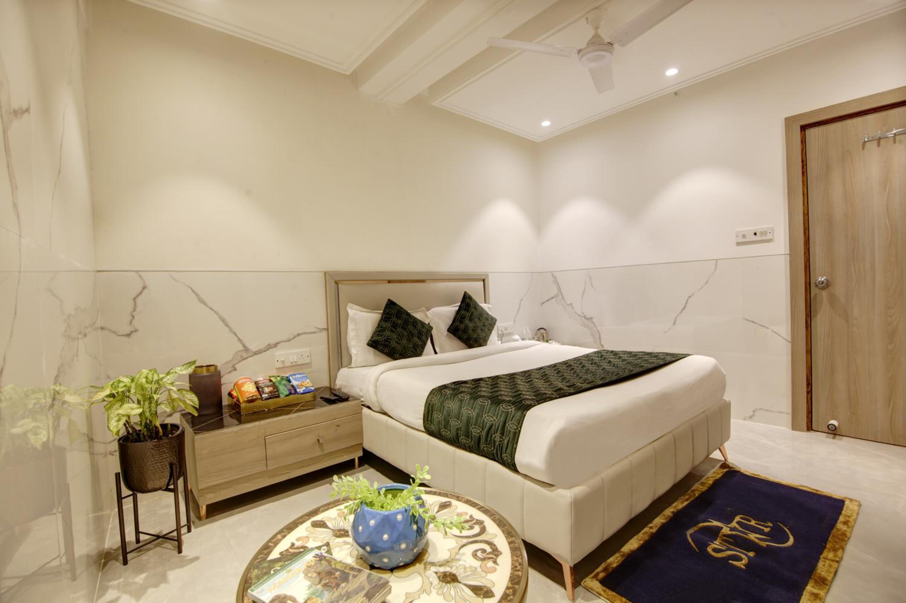 Classic Room - Photo 2