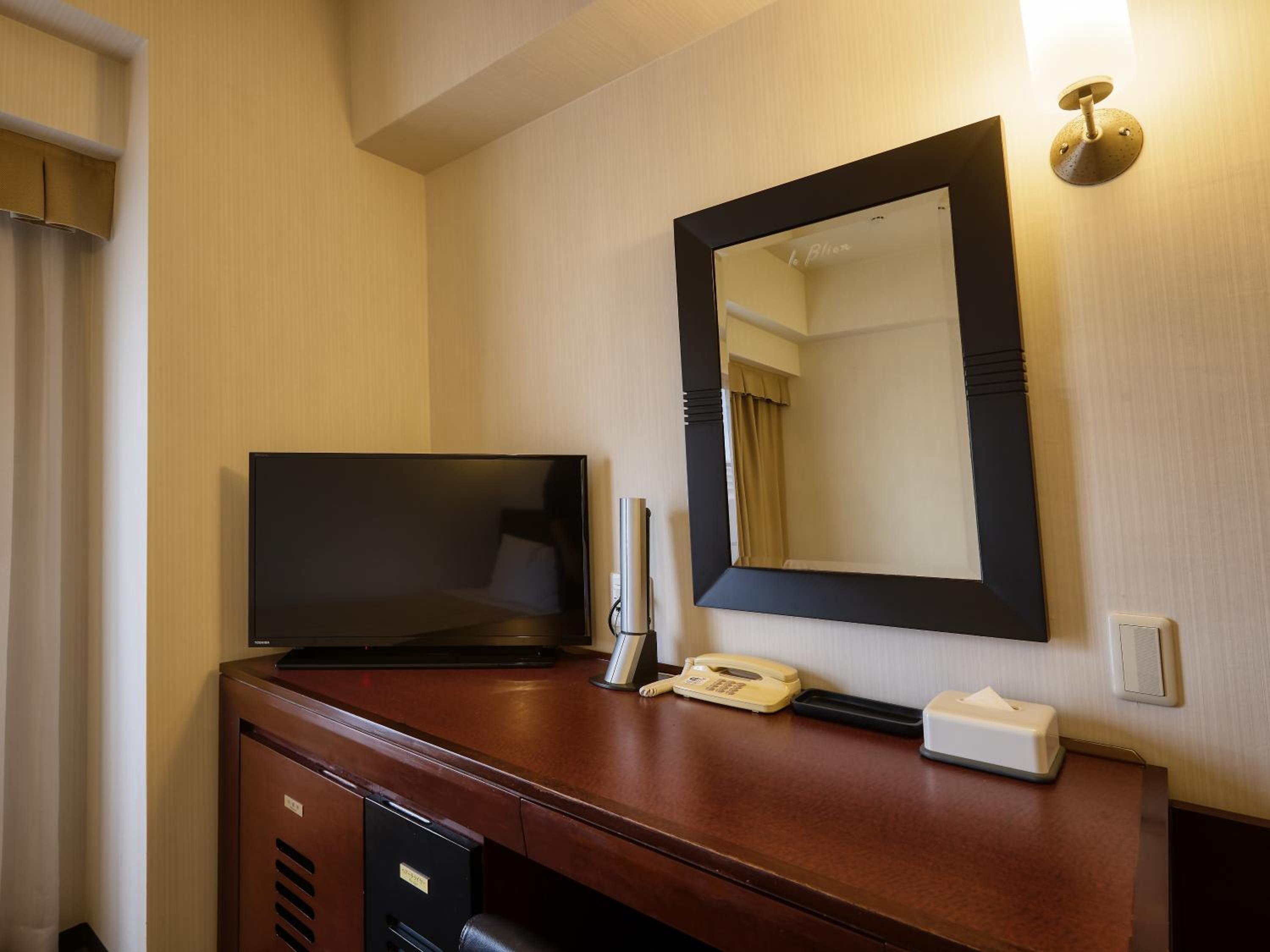 Standard Single Room - Non-Smoking - Photo 7
