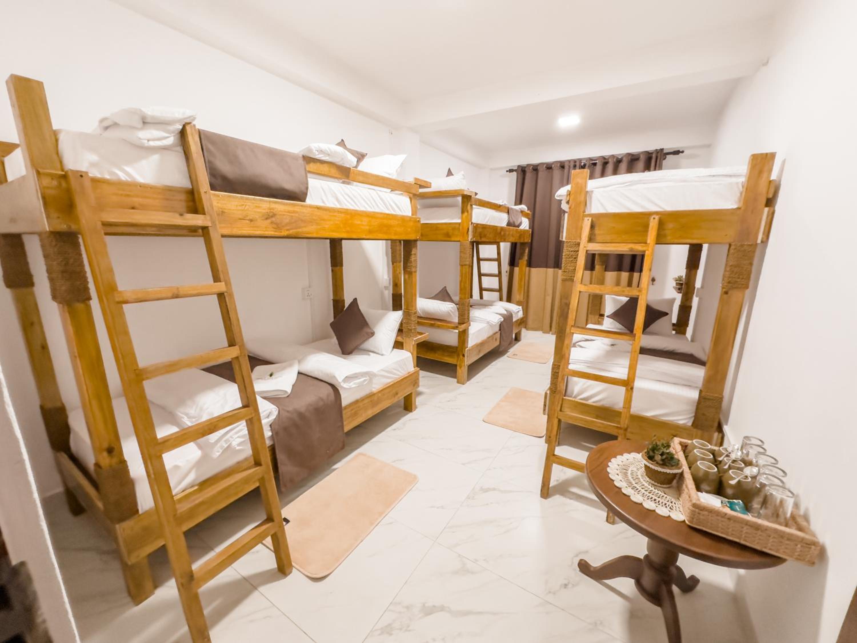 Bed in 6-Bed Mixed Dormitory Room photo 2