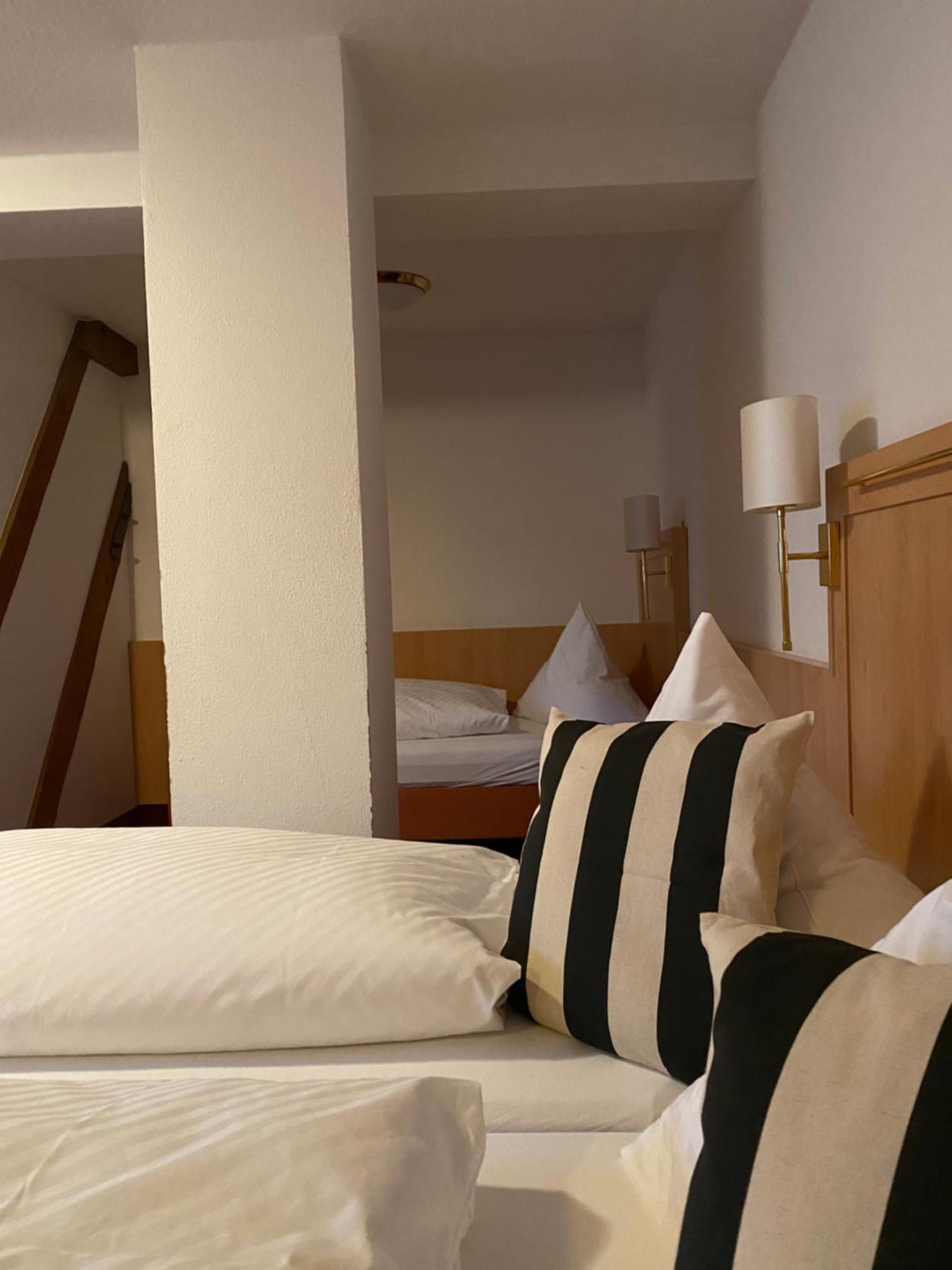 Classic Quadruple Room - Photo 1