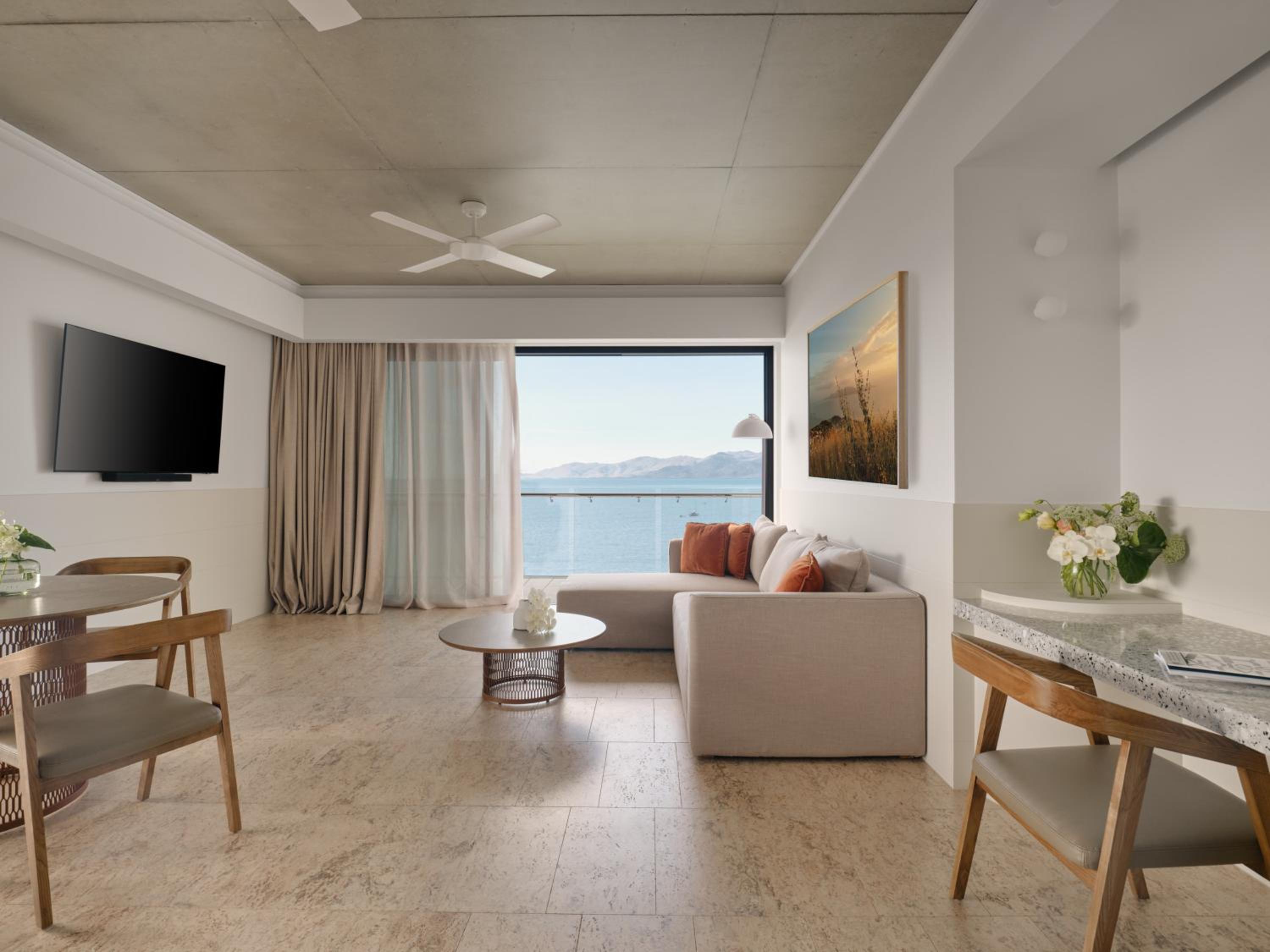 Ocean Corner Suite photo 1