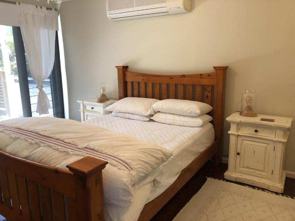Four-Bedroom House photo 2