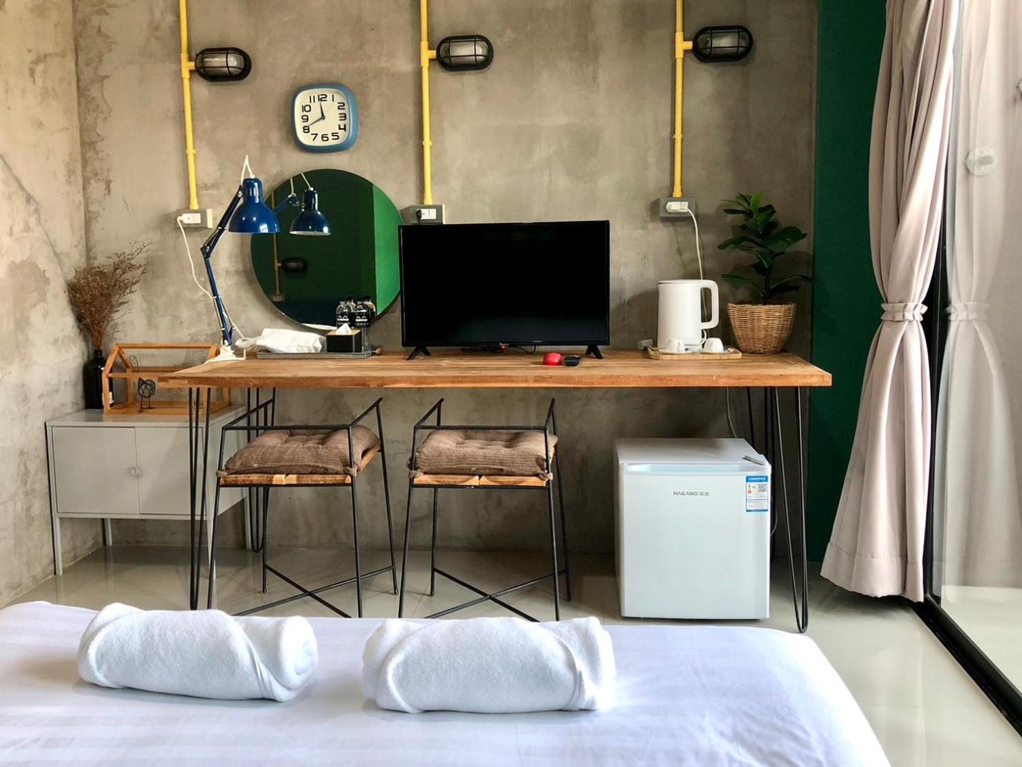Deluxe Double Room with Balcony photo 1