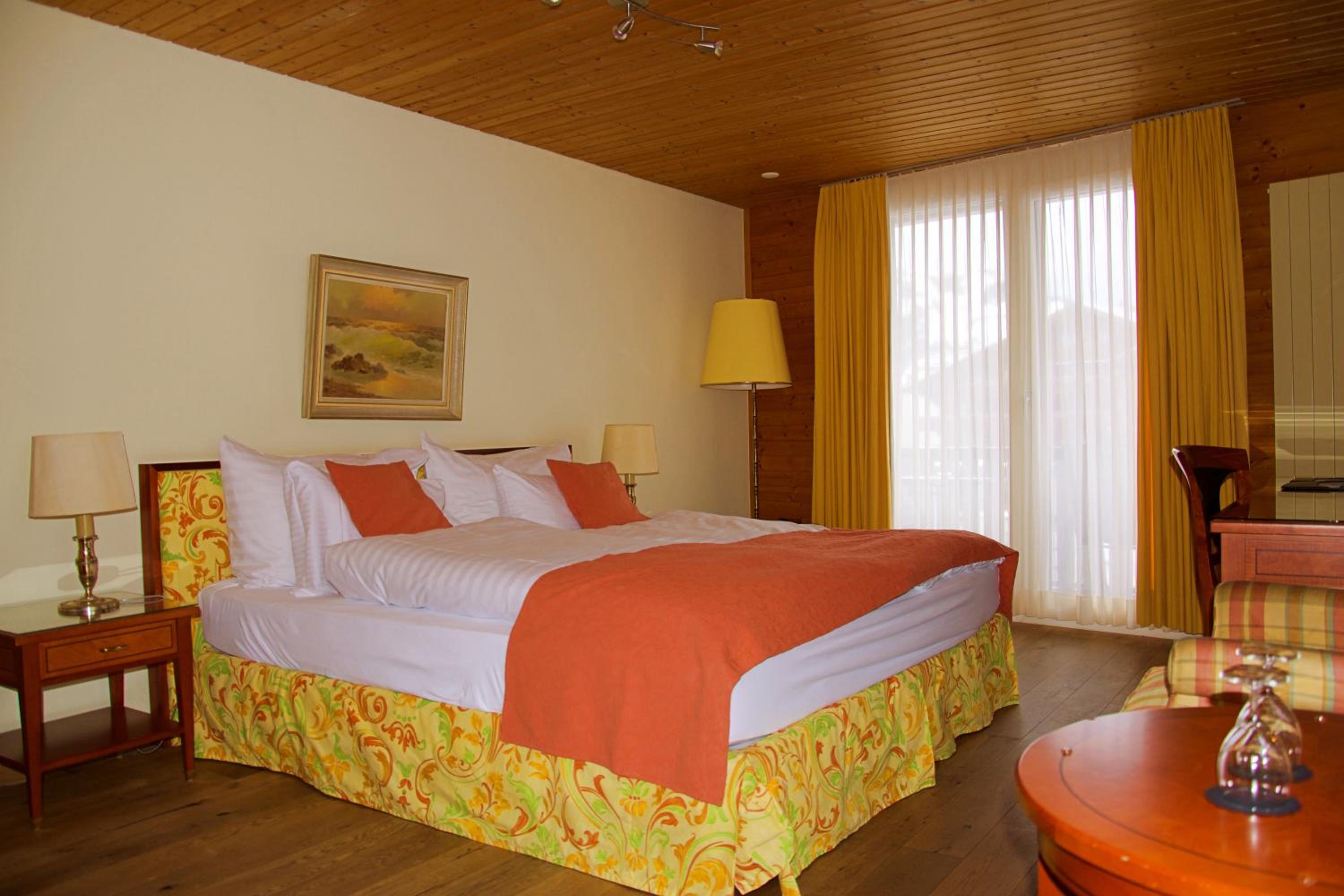Superior Room with Balcony and Jungfrau view - Photo 1