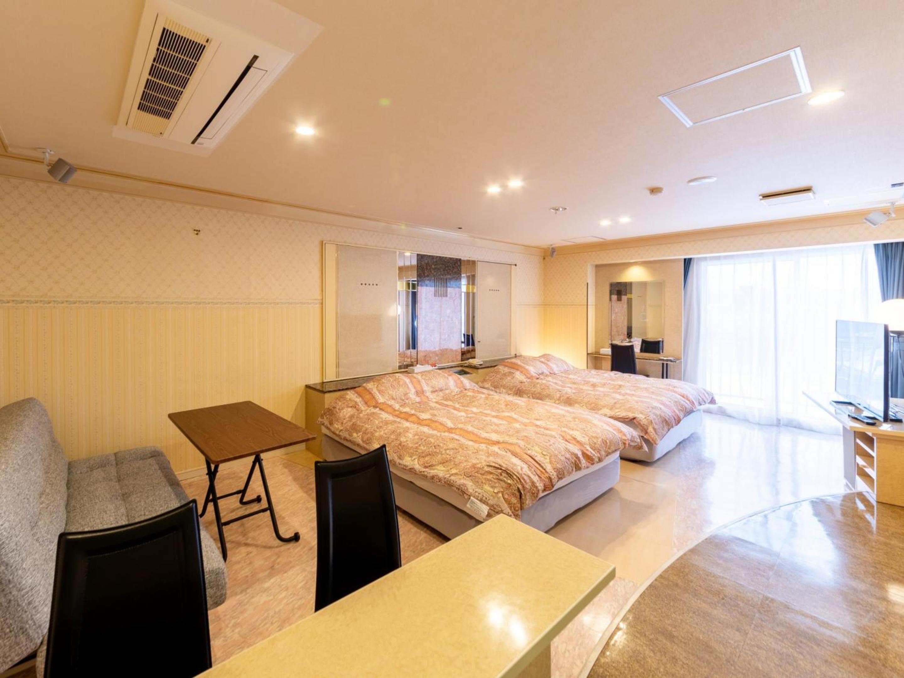 Queen Room with Two Queen Beds