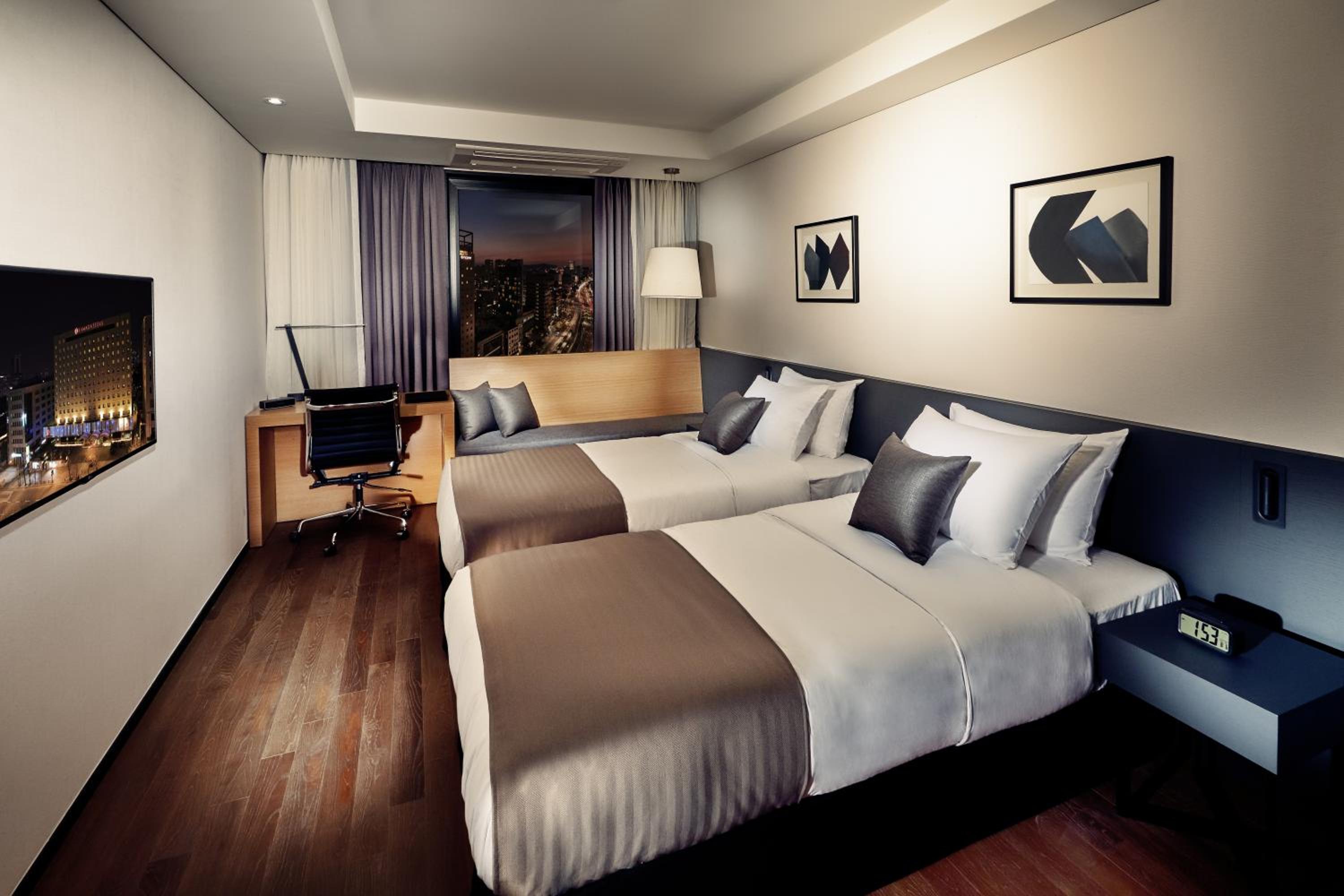 Standard Twin Room