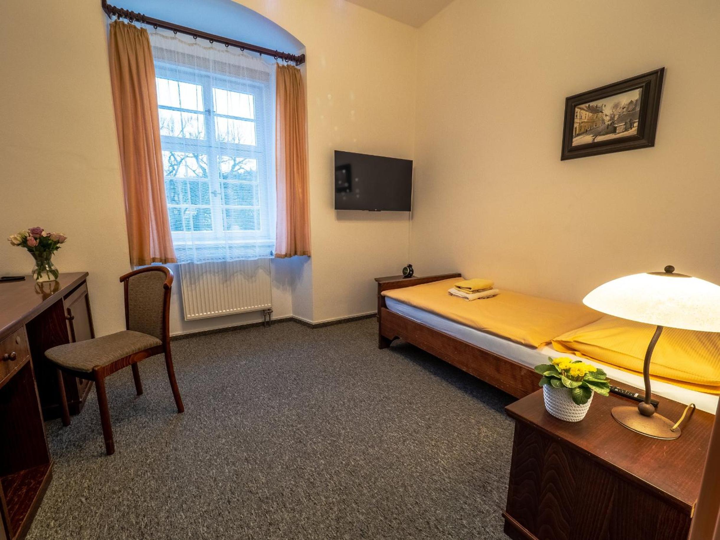 Single Room photo 3