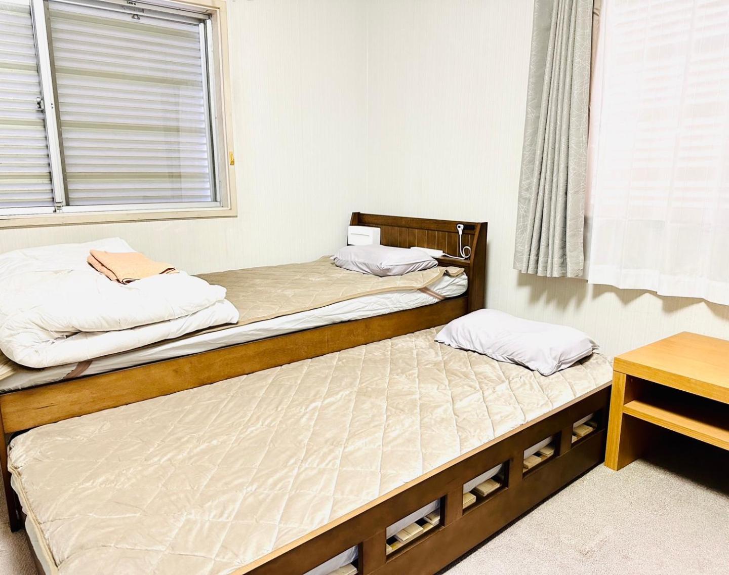 Mixed Dormitory Room photo 1