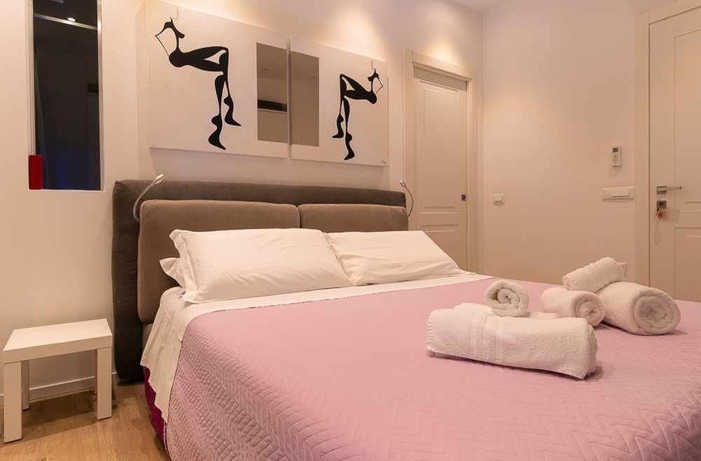 Standard King Room - Photo 1