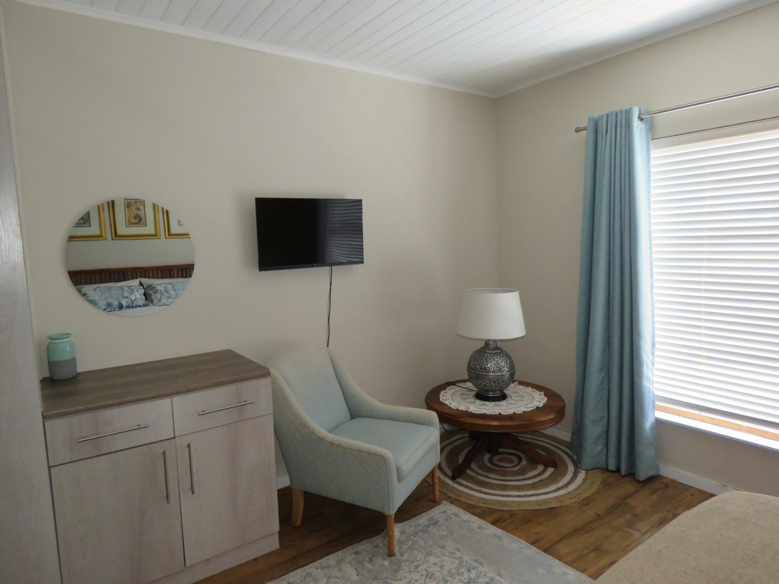 Double Room With Private Bathroom photo 2