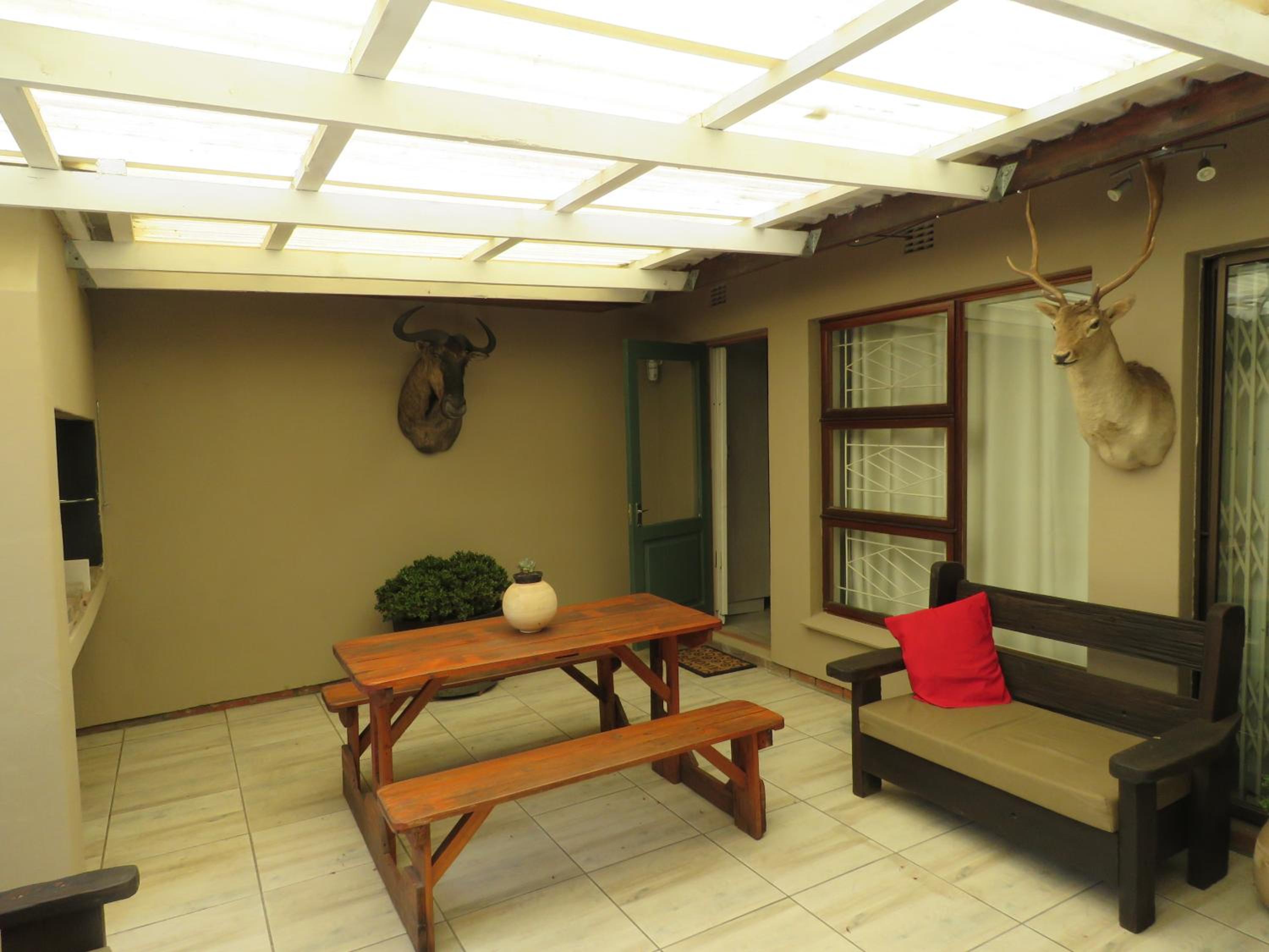 Double Room With Private Bathroom photo 3