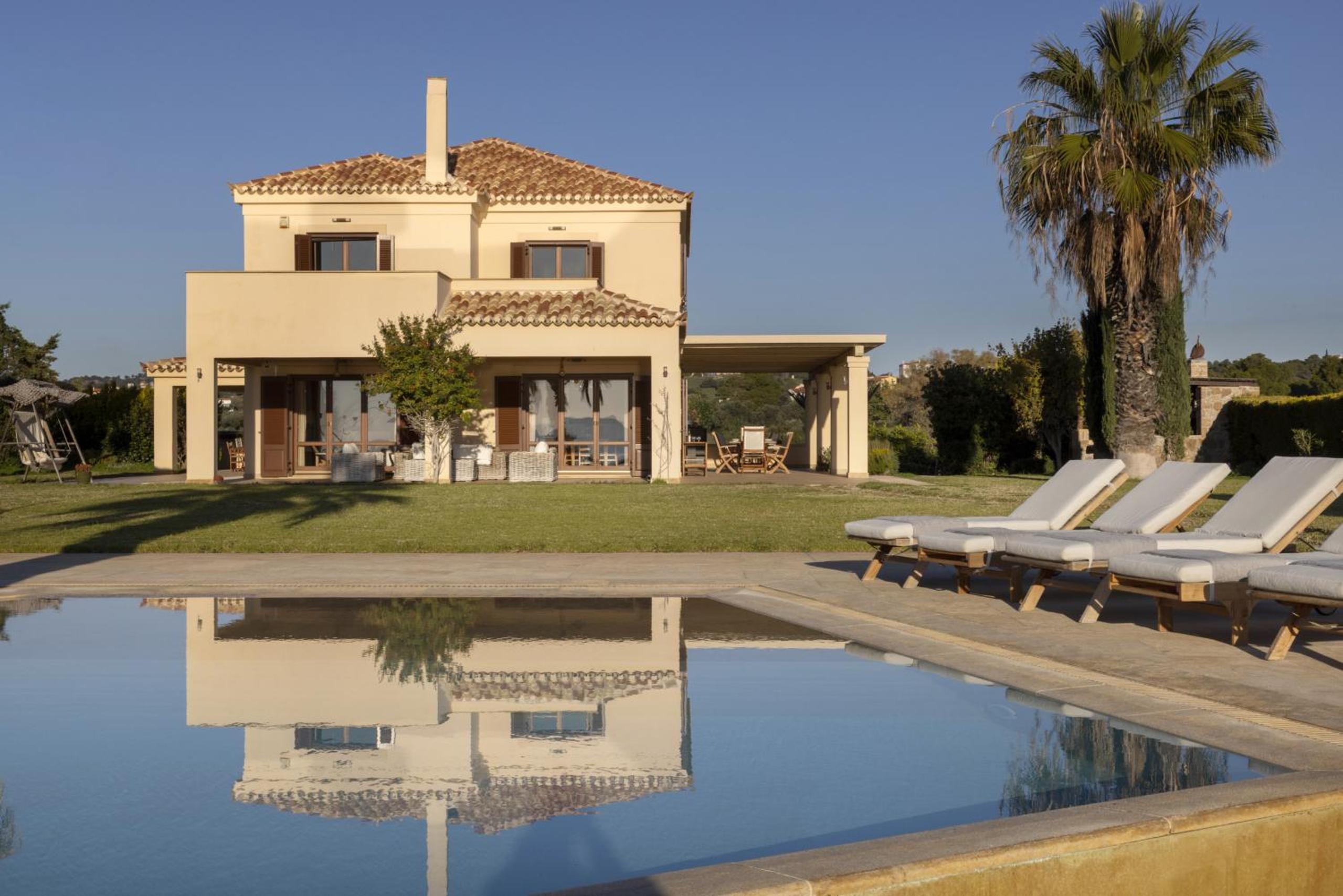 Villa - Beach Front photo 3