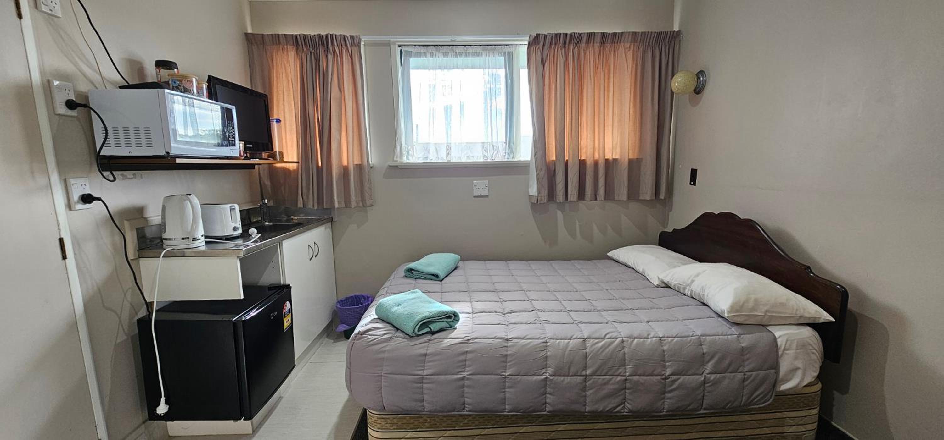 Queen Room