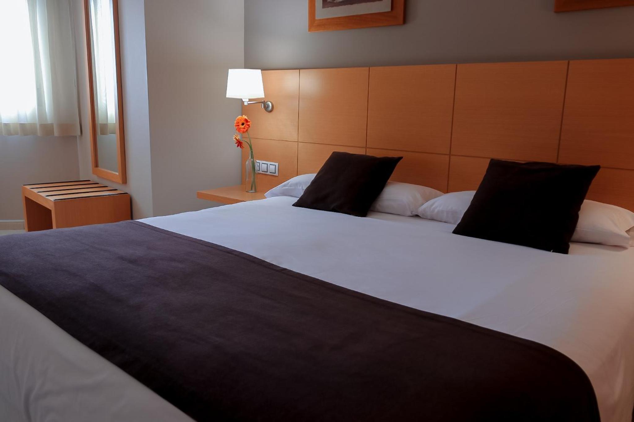 Double Room - Photo 4