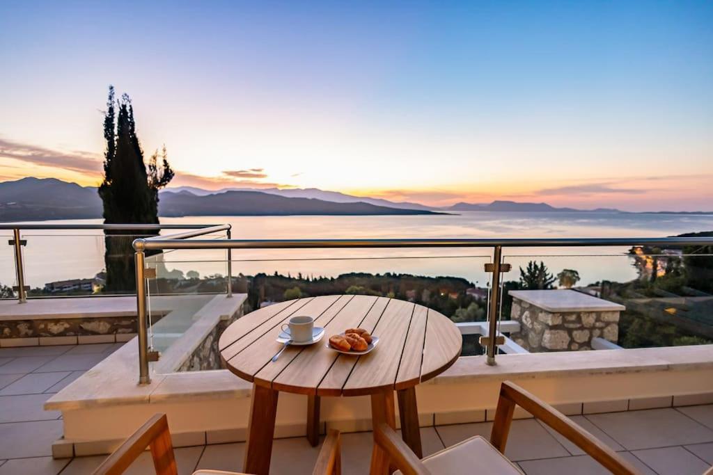 Villa photo 3