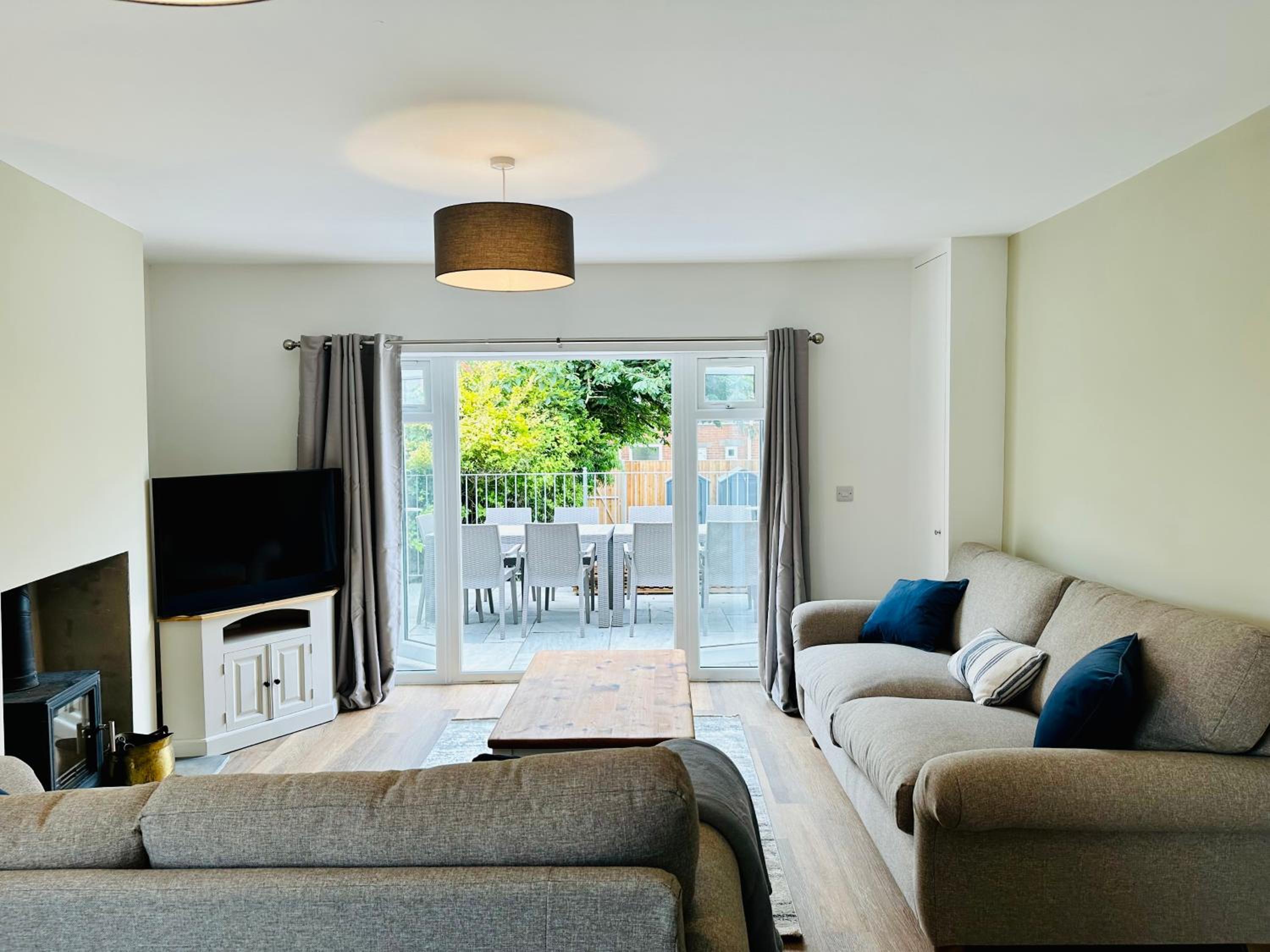 Four-Bedroom House photo 1