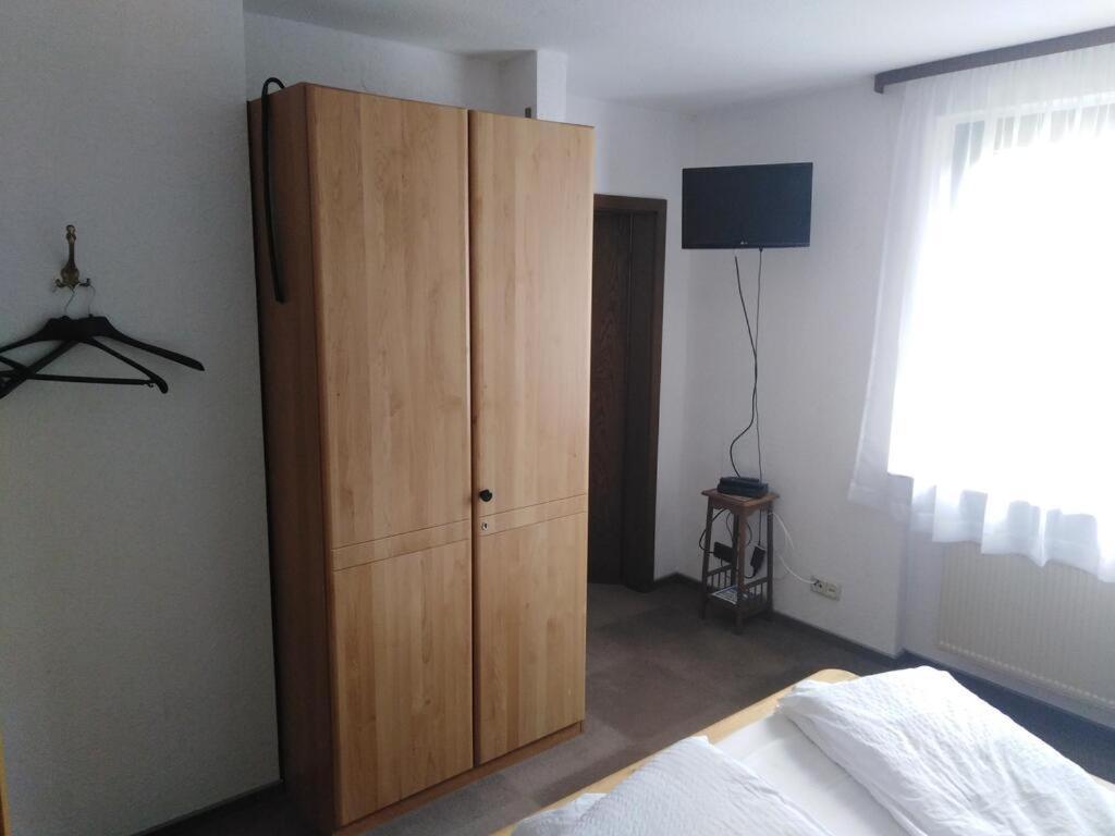 Double Room - Photo 8