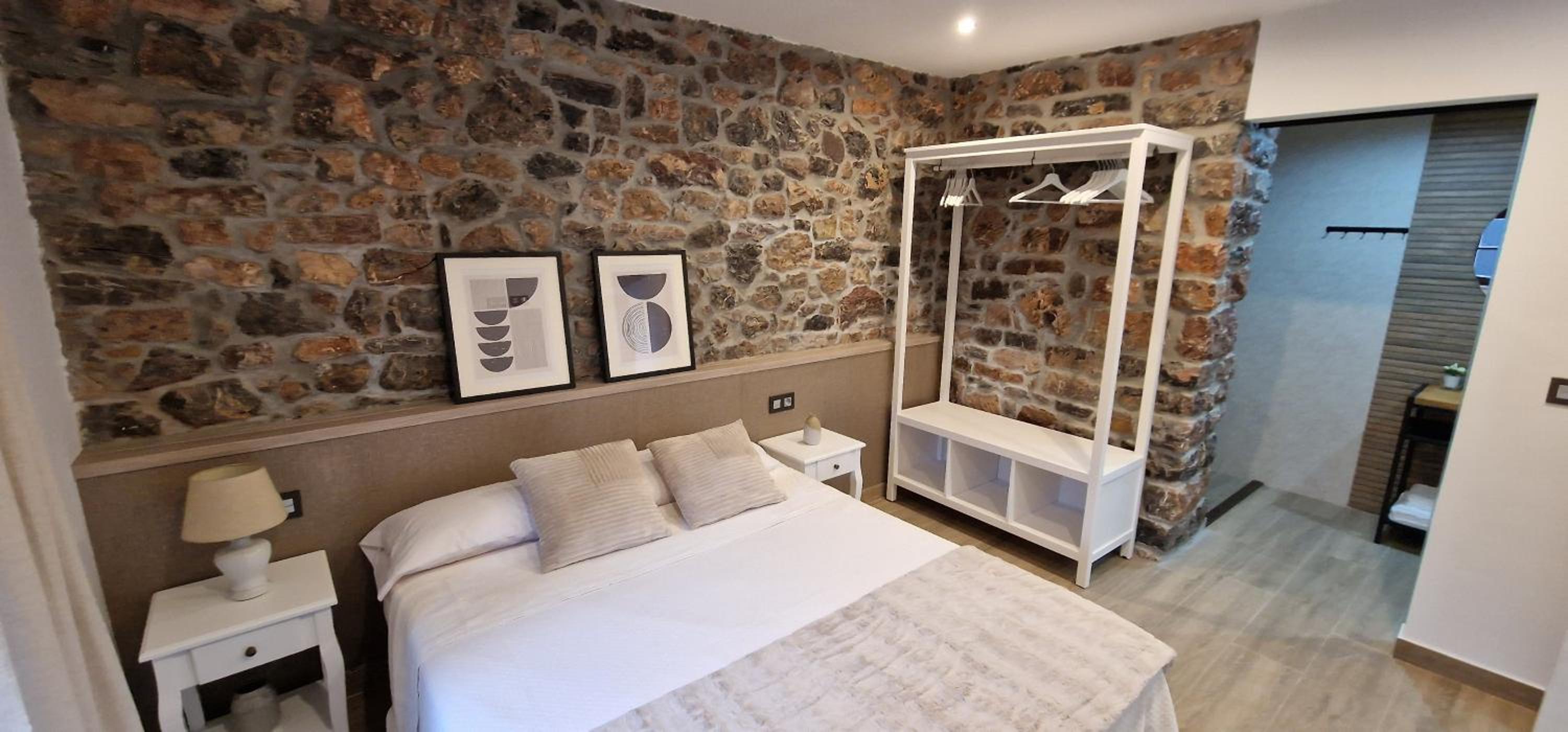 Casa de tres habitaciones