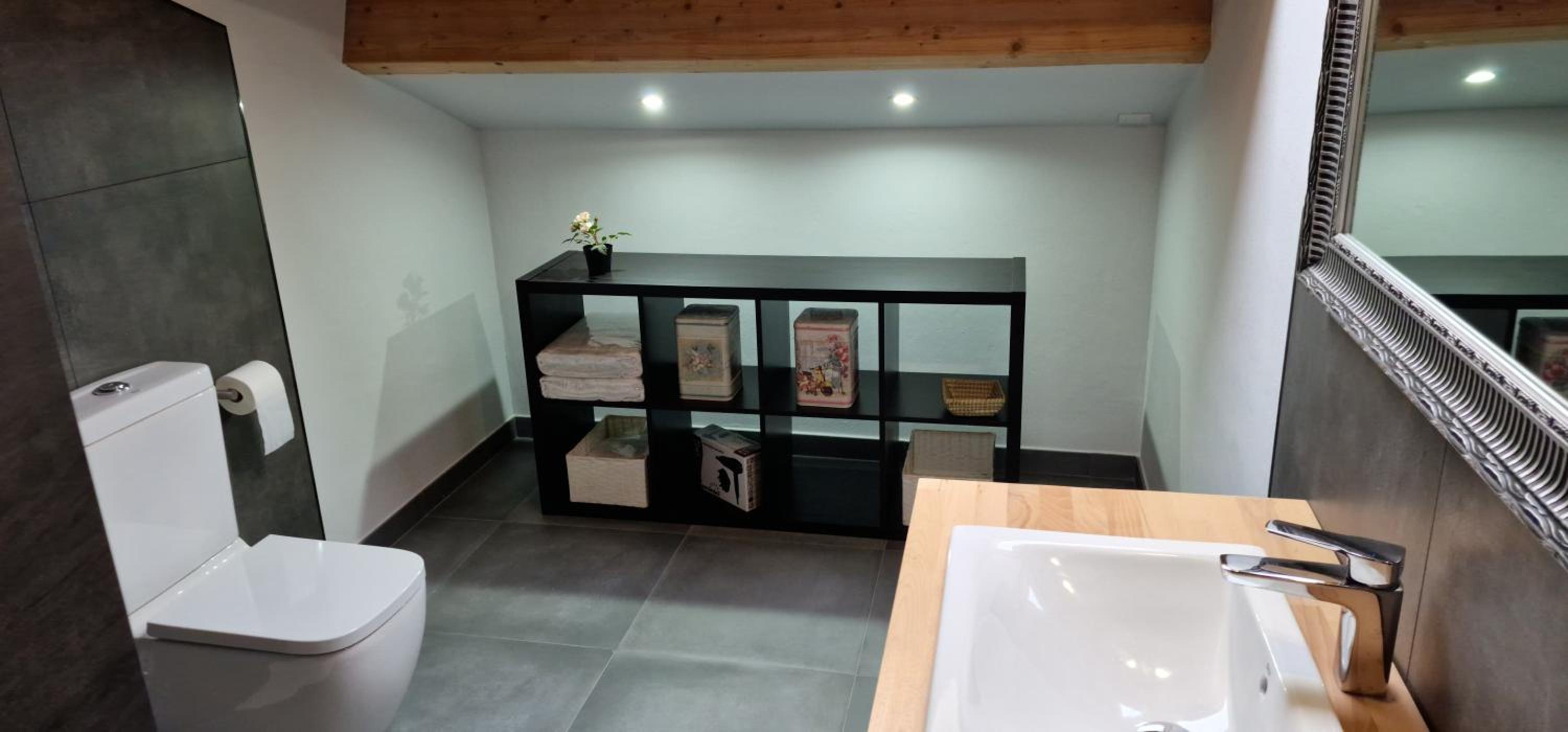One-Bedroom House photo 3