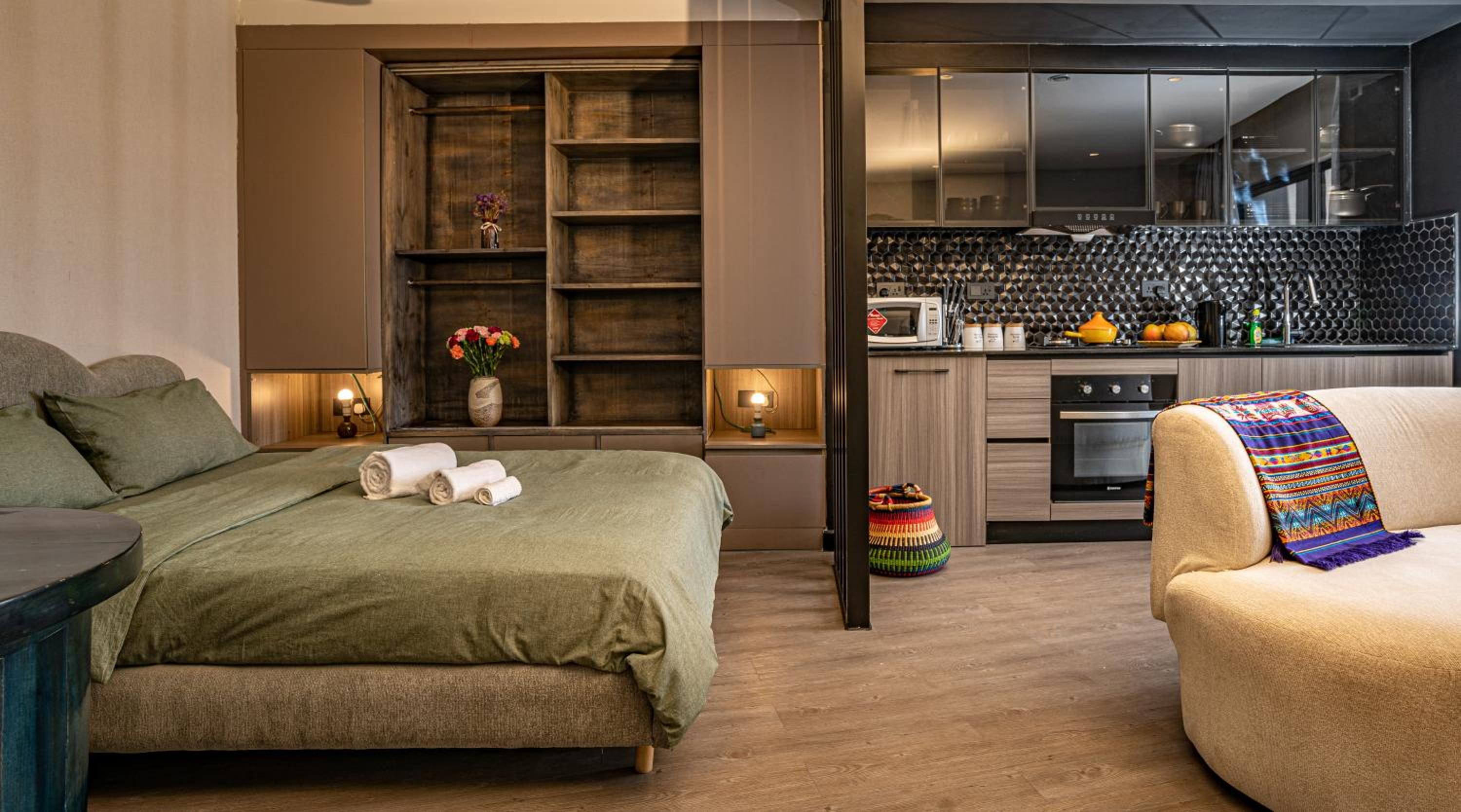 Studio Apartment photo 3