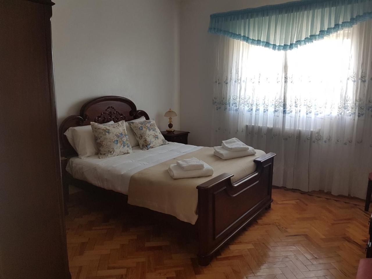 Four-Bedroom House photo 2