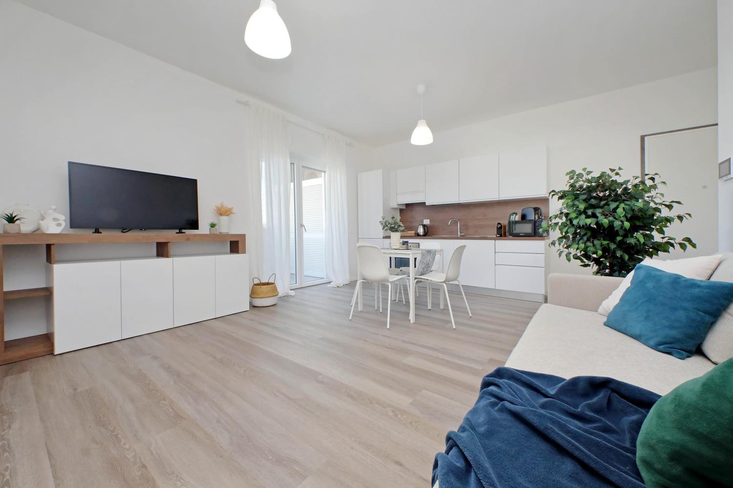One-Bedroom Apartment